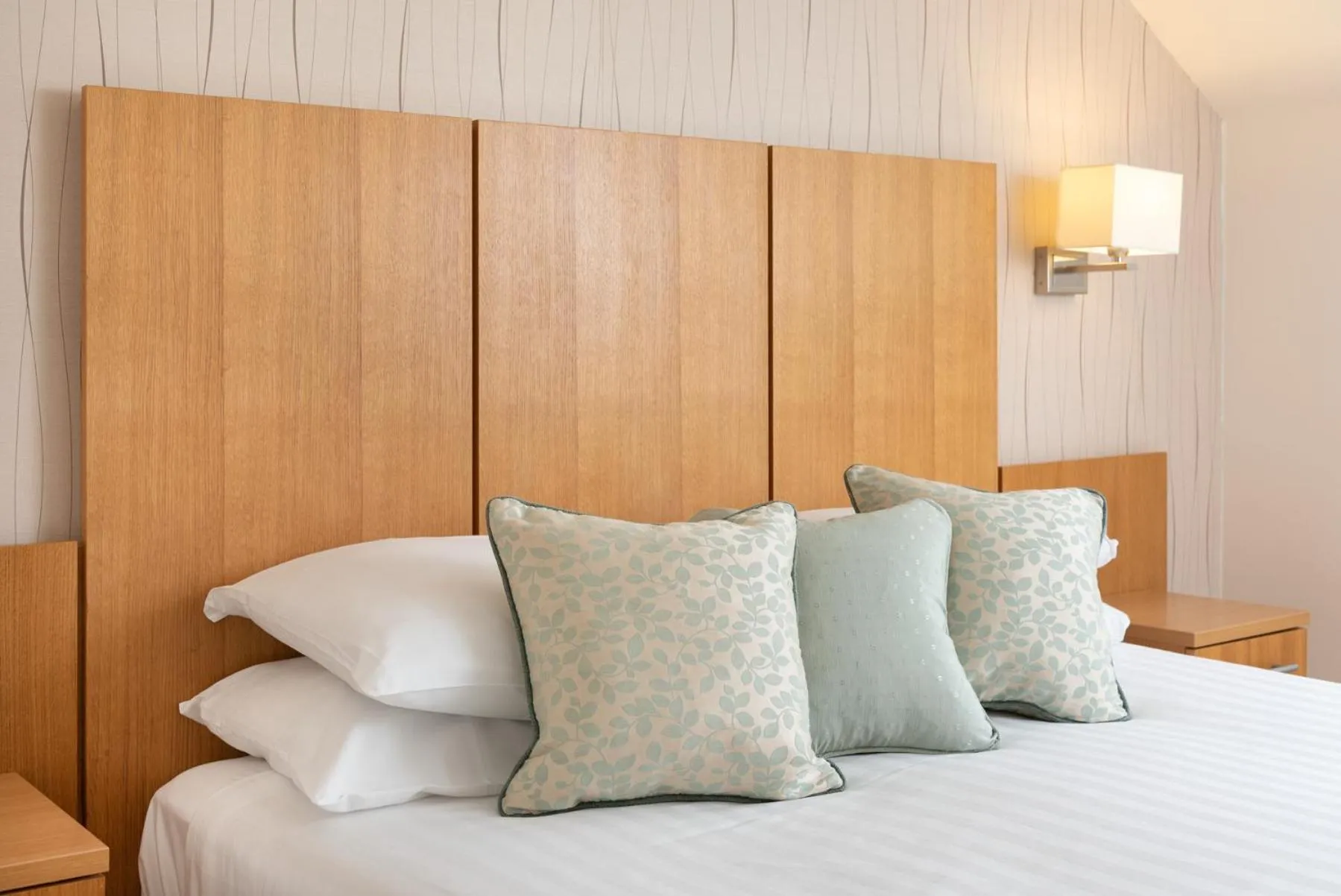 Bedroom, Bed in The Lodge In The Vale