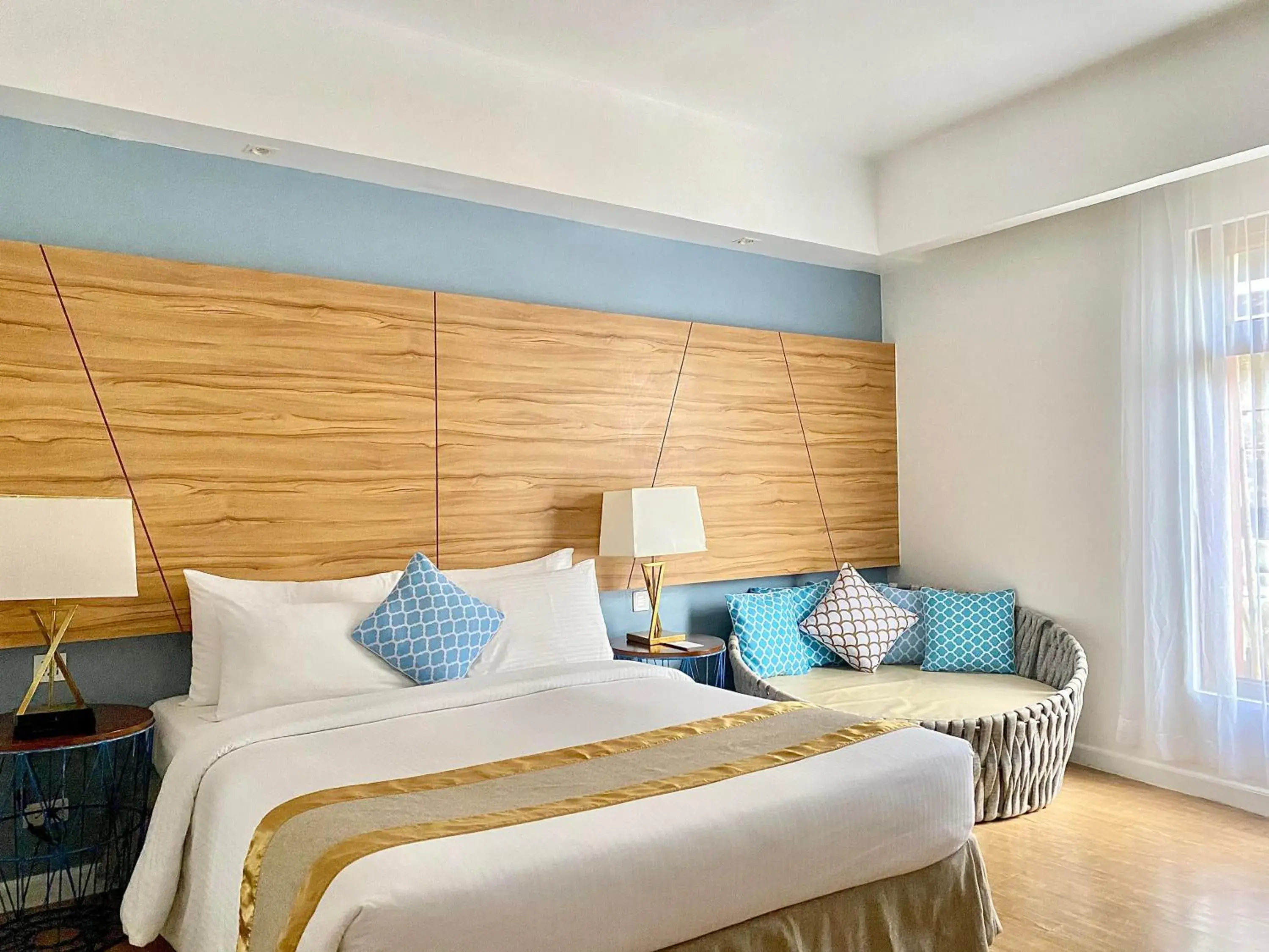 Deluxe Queen Room in Ferra Hotel and Garden Suites Deluxe Queen Room in Ferra Hotel and Garden Suites