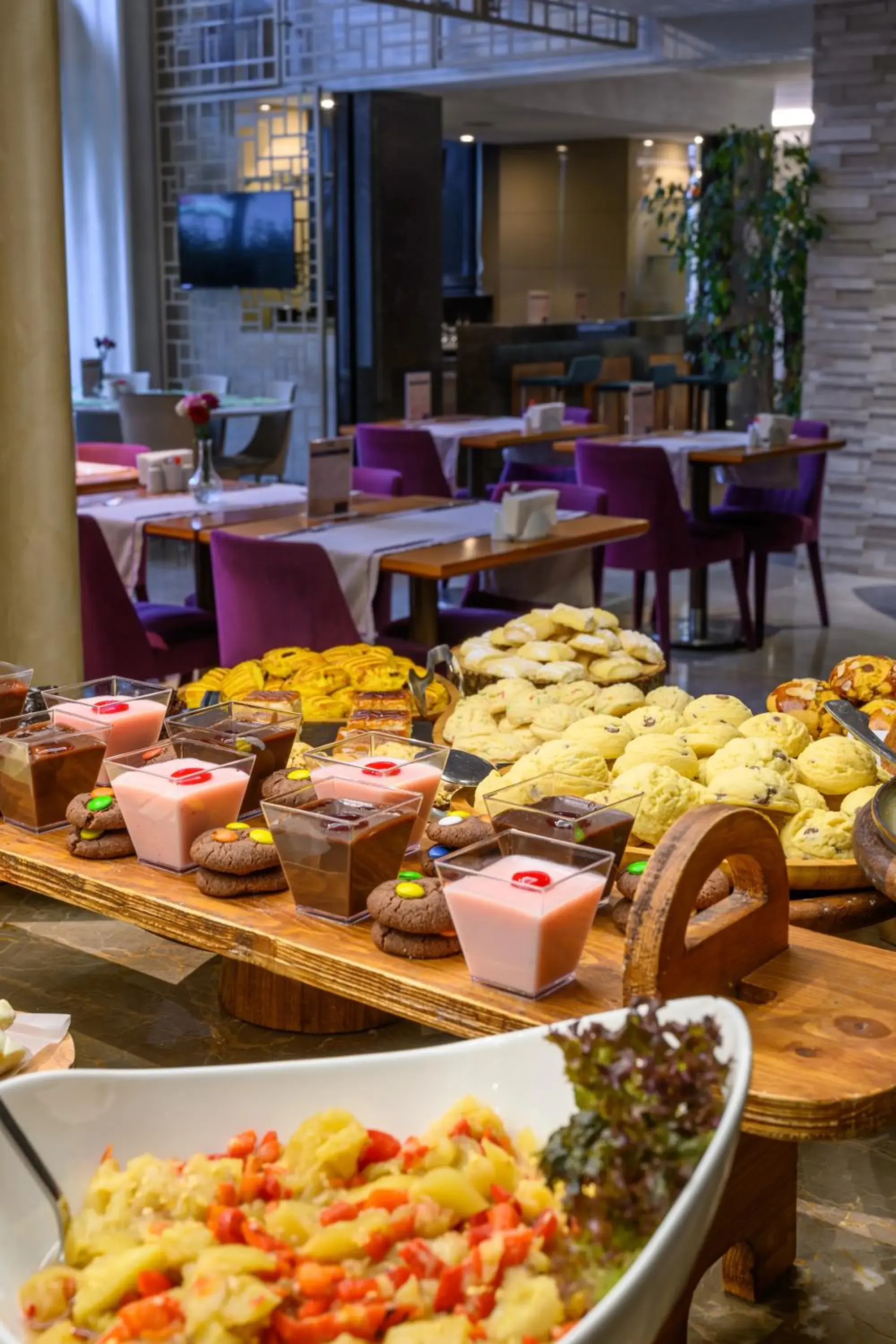 Restaurant/places to eat in Ramada by Wyndham Istanbul Grand Bazaar Restaurant/places to eat in Ramada by Wyndham Istanbul Grand Bazaar