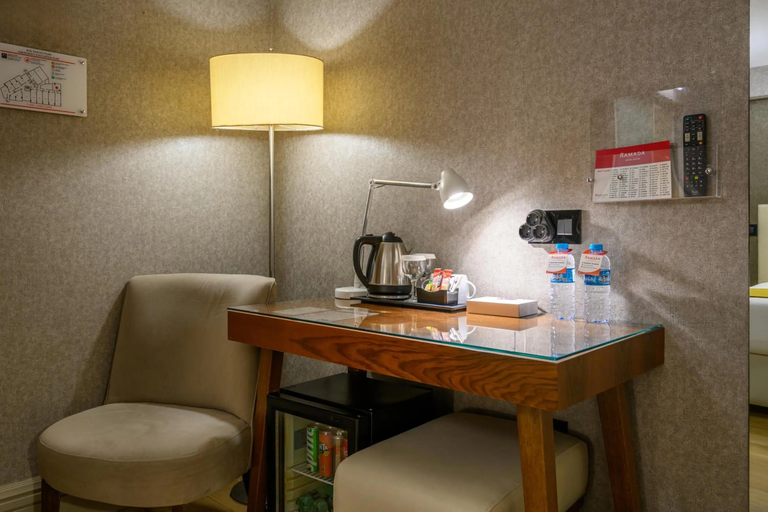 Coffee/tea facilities in Ramada by Wyndham Istanbul Grand Bazaar