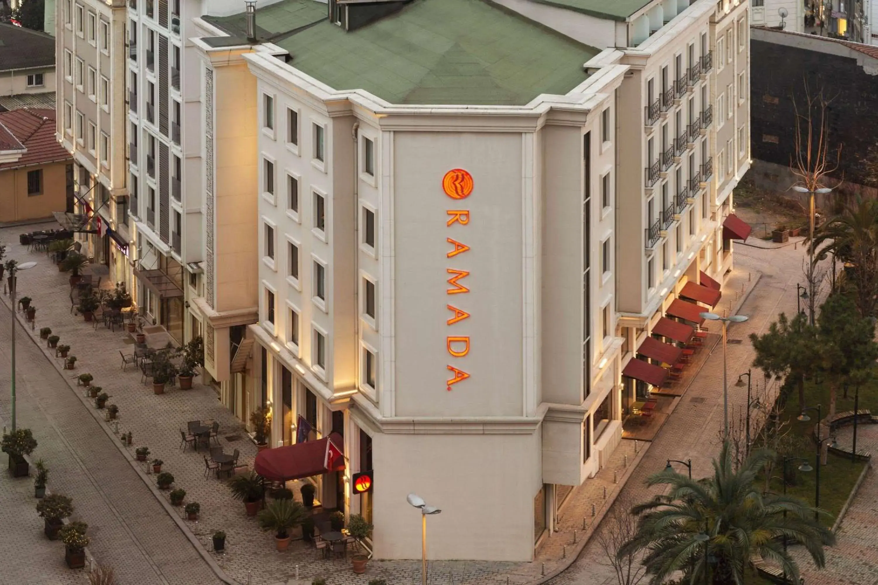 Property building in Ramada by Wyndham Istanbul Grand Bazaar Property building in Ramada by Wyndham Istanbul Grand Bazaar