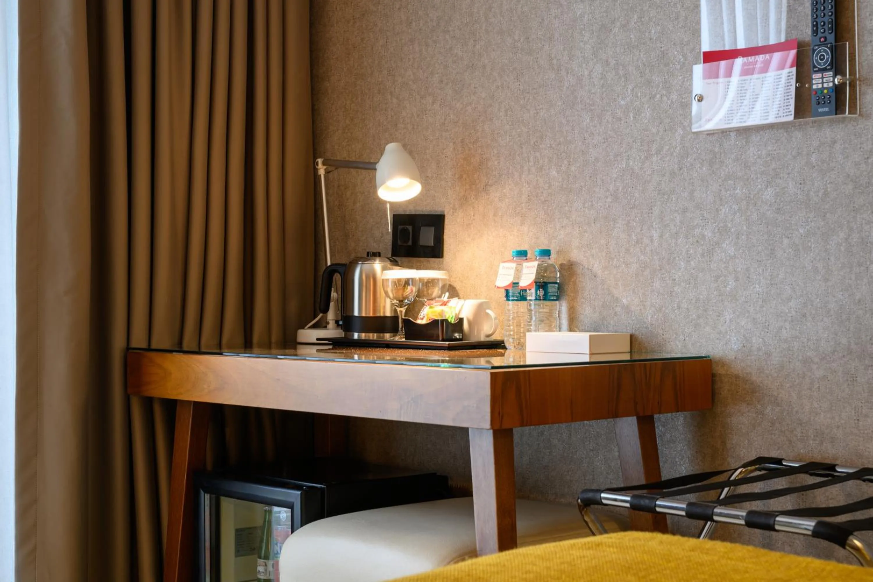 Coffee/tea facilities in Ramada by Wyndham Istanbul Grand Bazaar