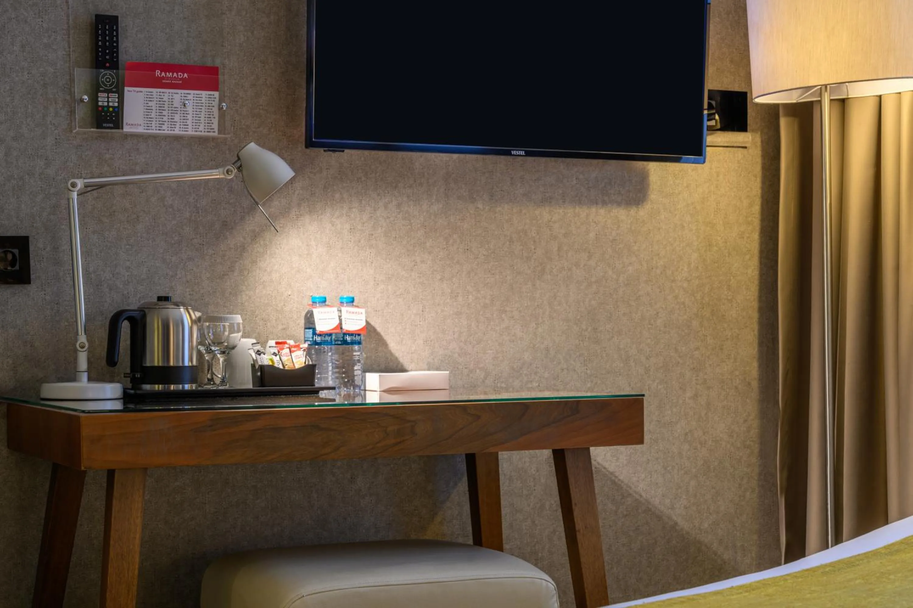 Coffee/tea facilities in Ramada by Wyndham Istanbul Grand Bazaar