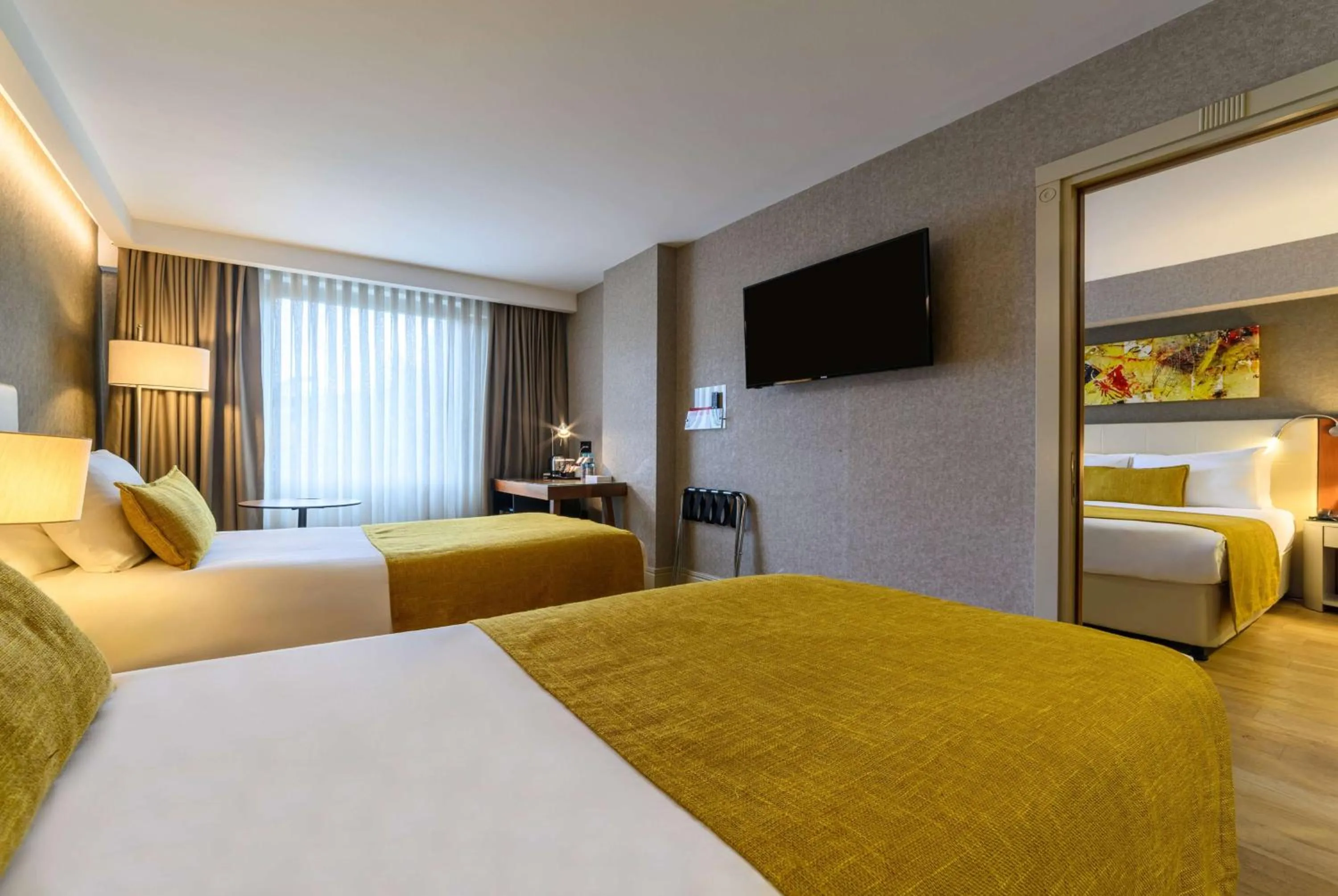 Photo of the whole room, Bed in Ramada by Wyndham Istanbul Grand Bazaar
