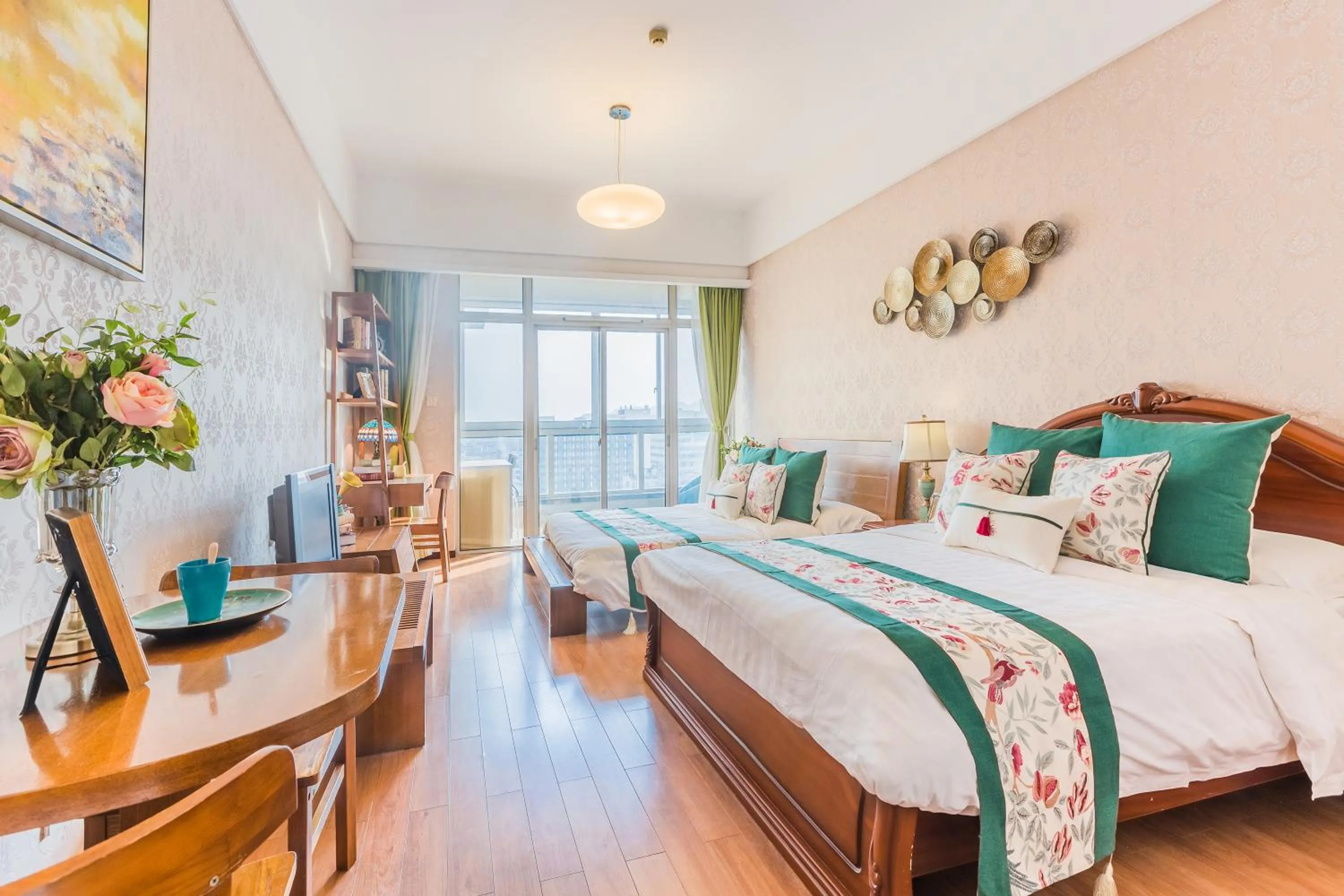Bed in Westlake Service Apartment