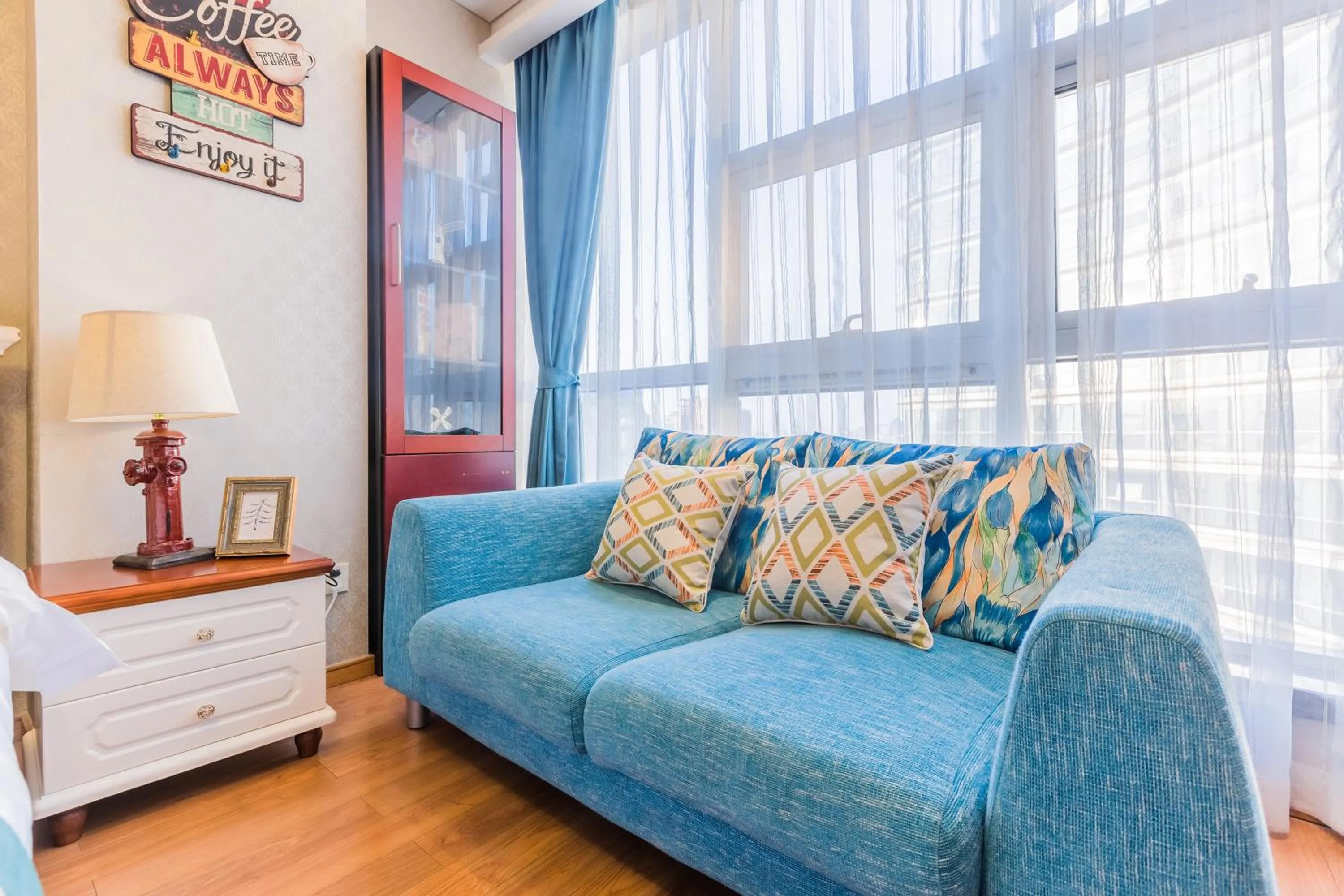 Decorative detail in Westlake Service Apartment