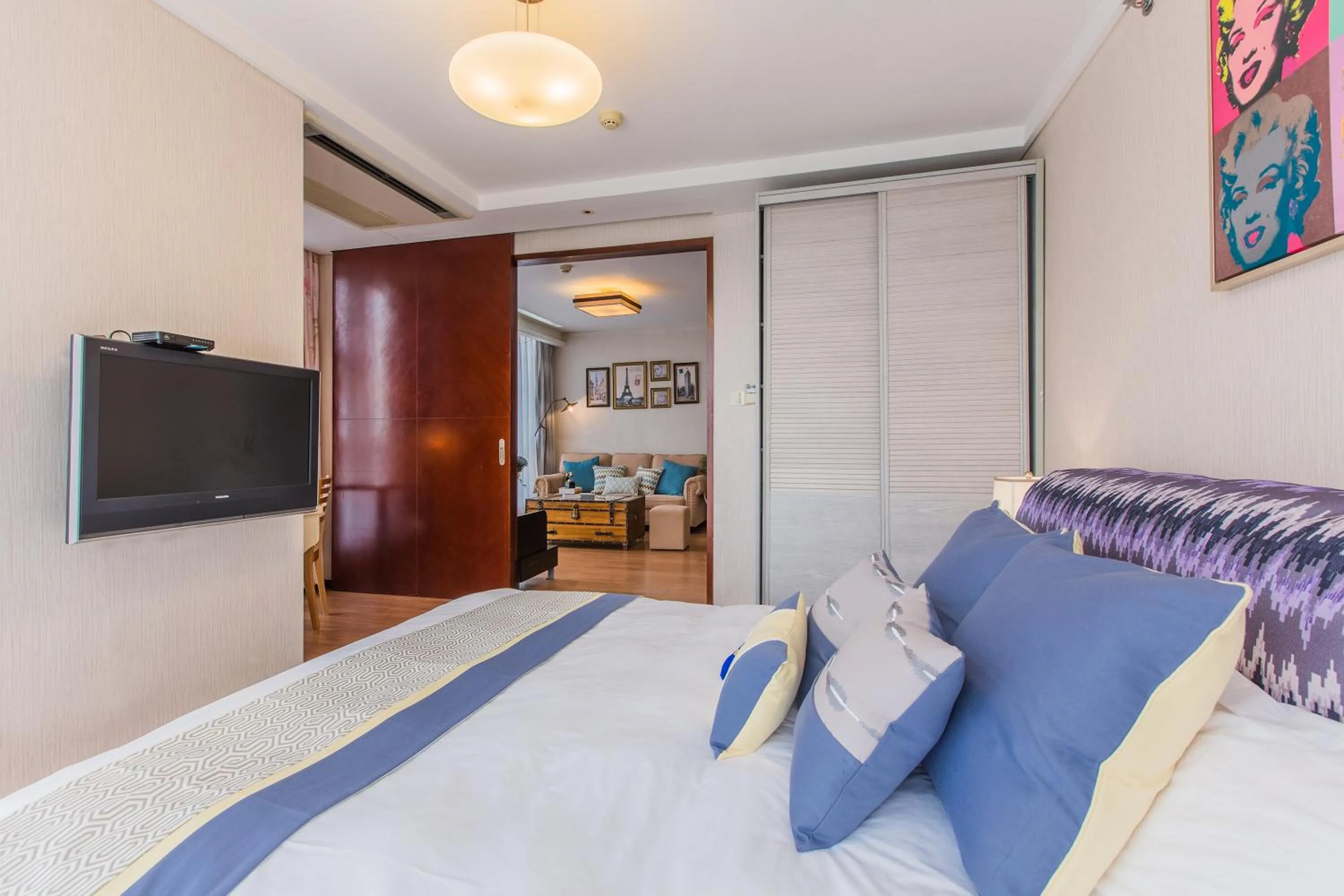 bunk bed, Bed in Westlake Service Apartment