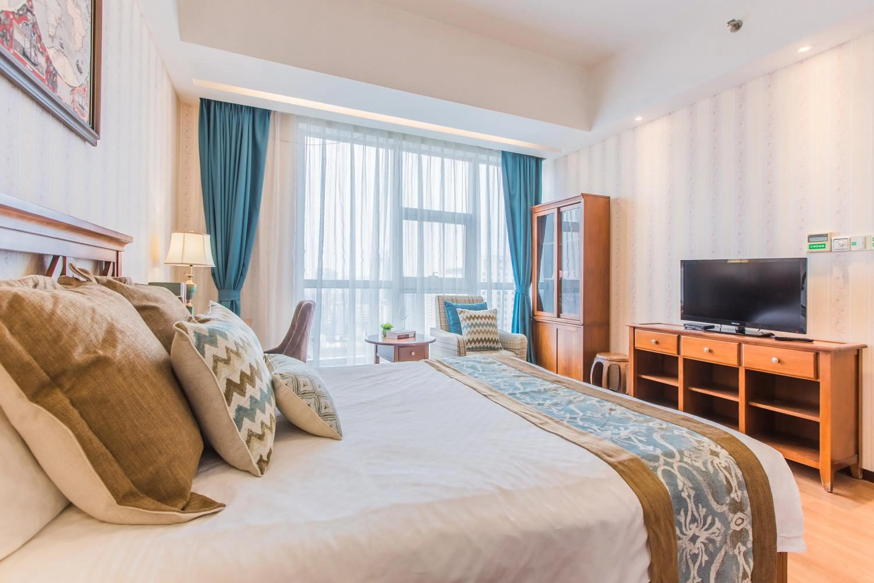 Bedroom, Bed in Westlake Service Apartment