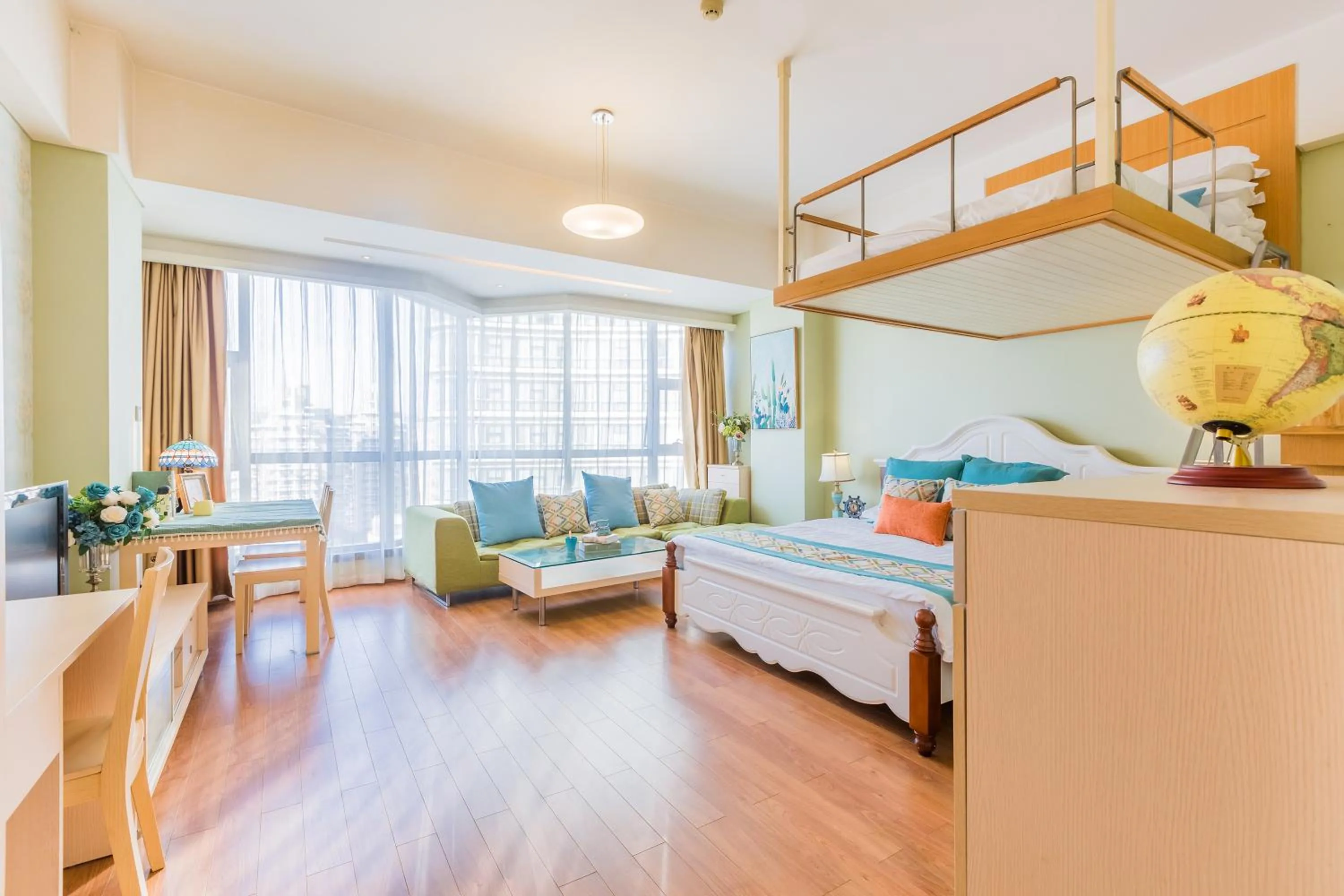 Photo of the whole room, Bed in Westlake Service Apartment