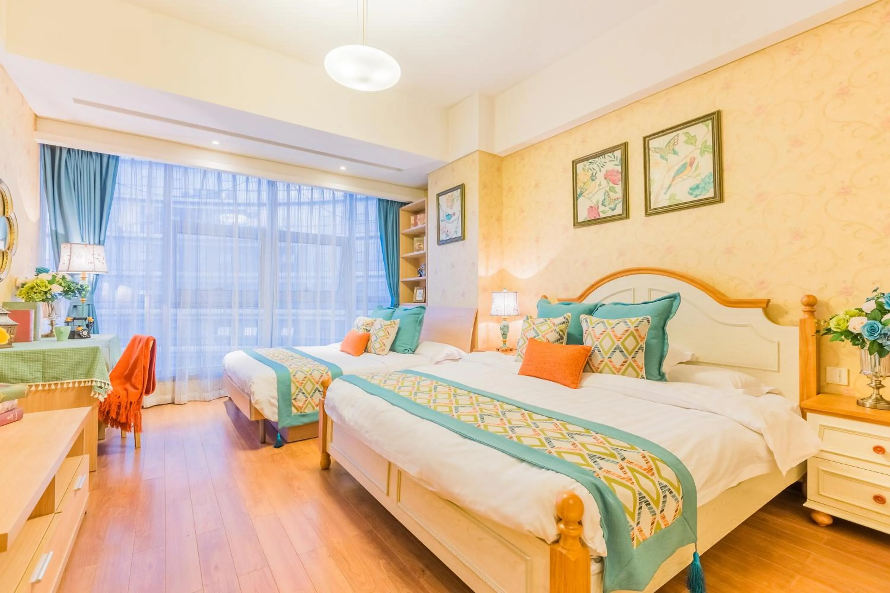 Bed in Westlake Service Apartment