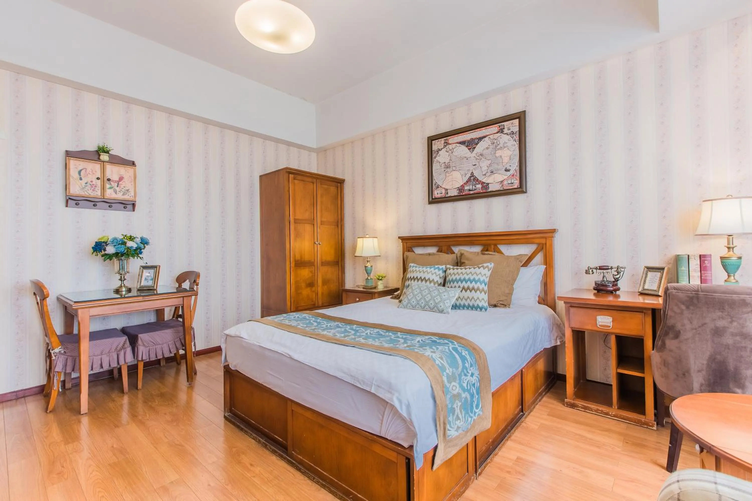 Photo of the whole room, Bed in Westlake Service Apartment