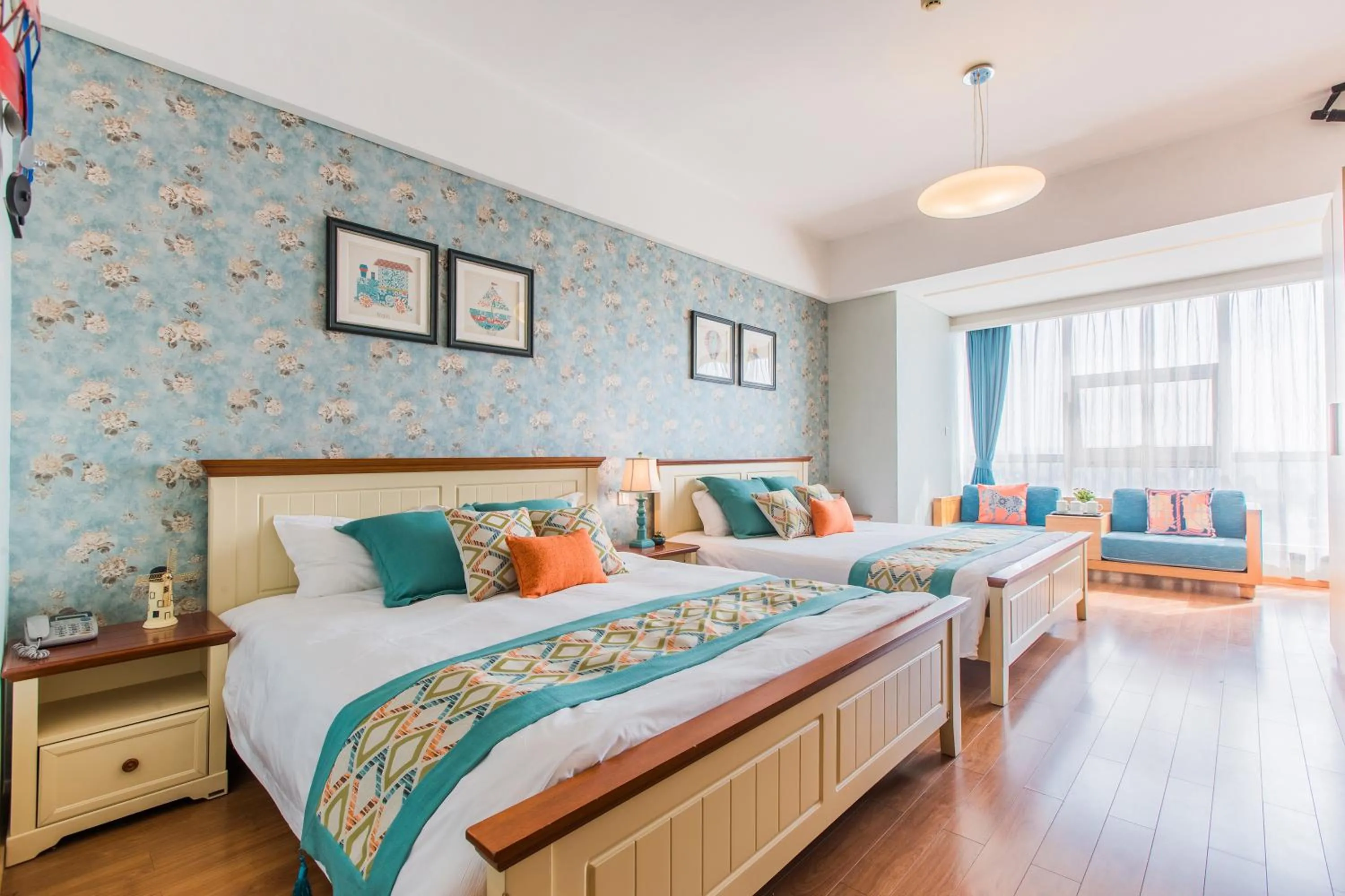 Photo of the whole room, Bed in Westlake Service Apartment