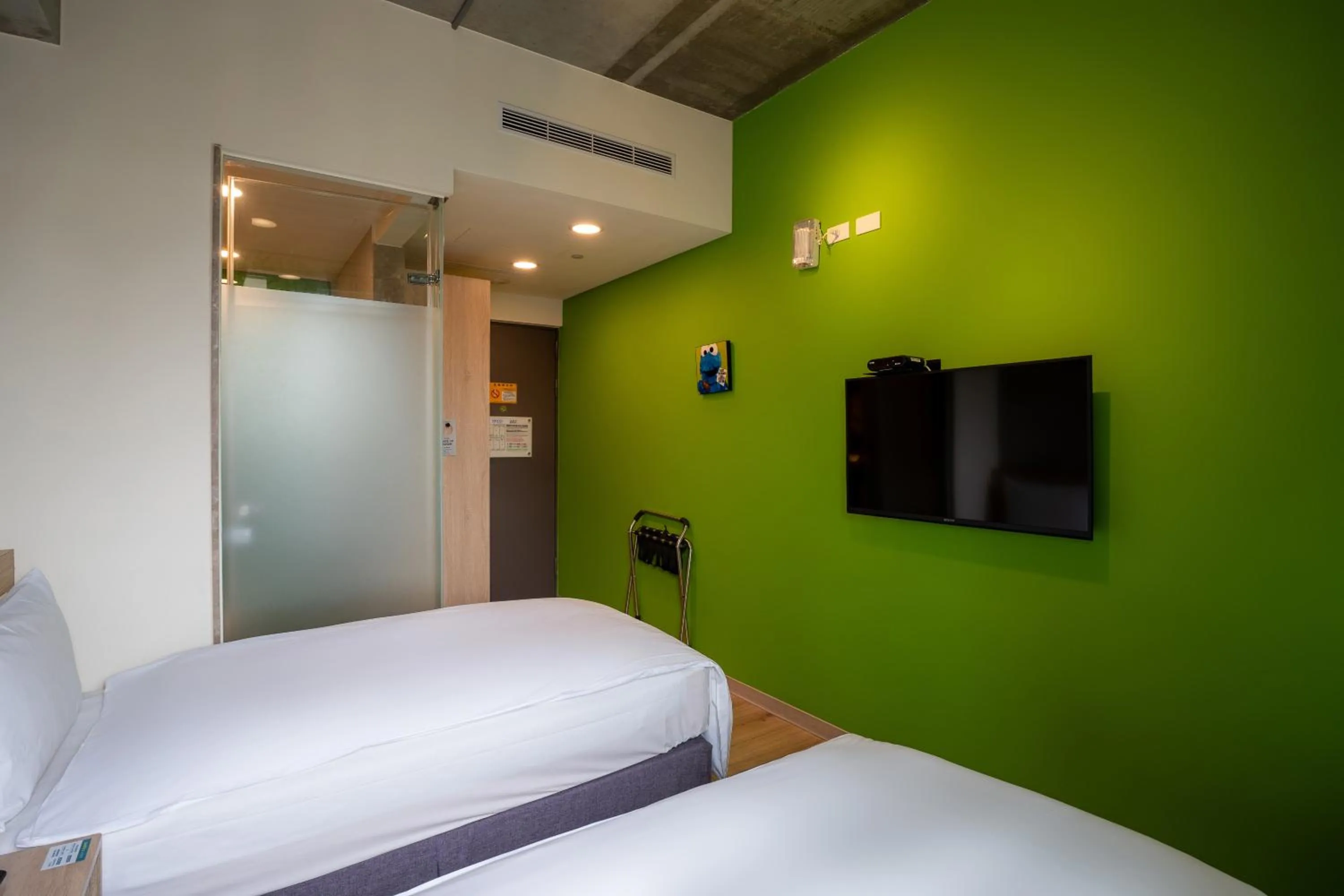 TV and multimedia, Bed in CHECK inn Express Taichung Yizhong