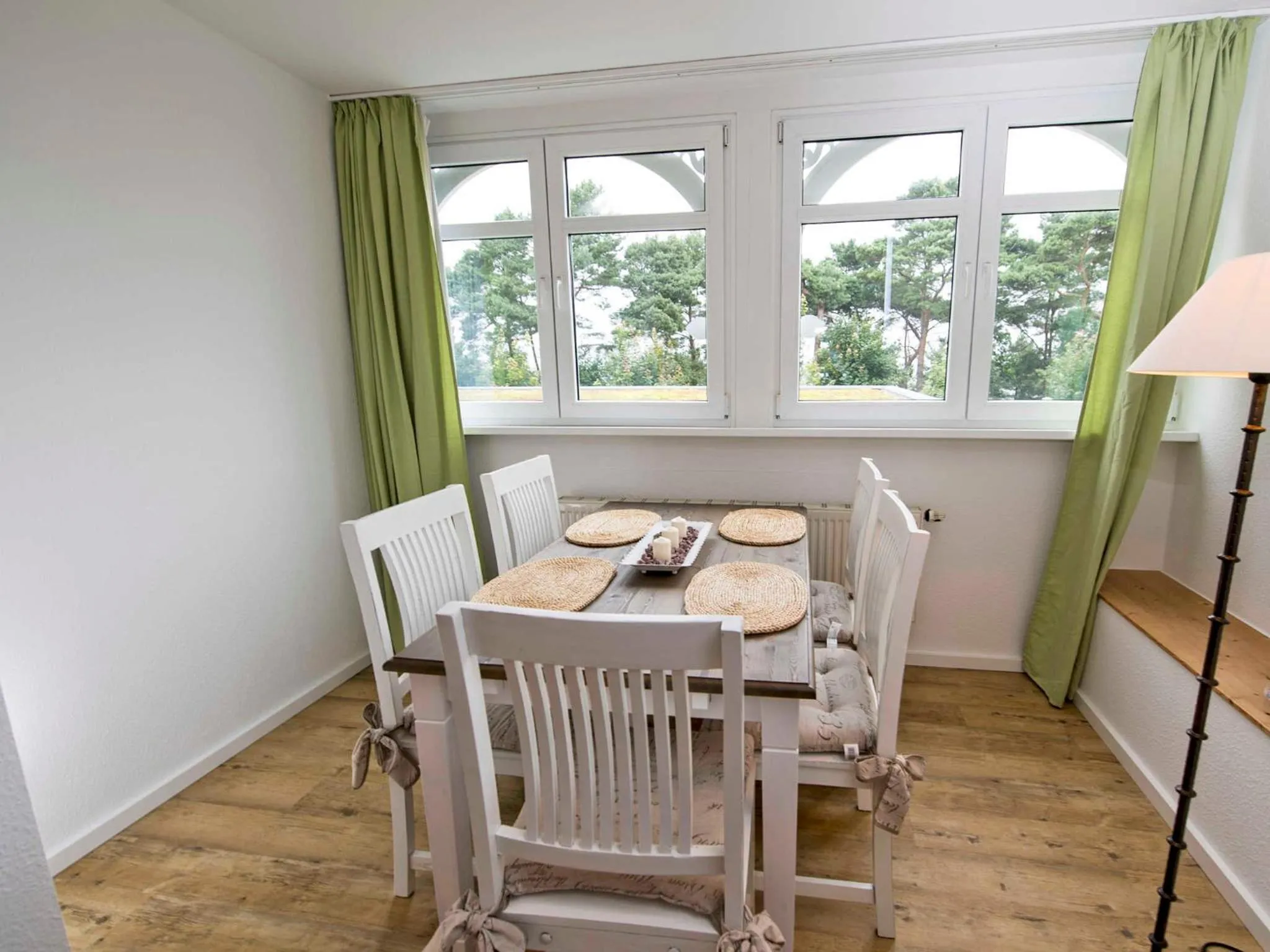 Photo of the whole room in Villa Freia in Binz - WG 11 mit Meerblick und Balkon