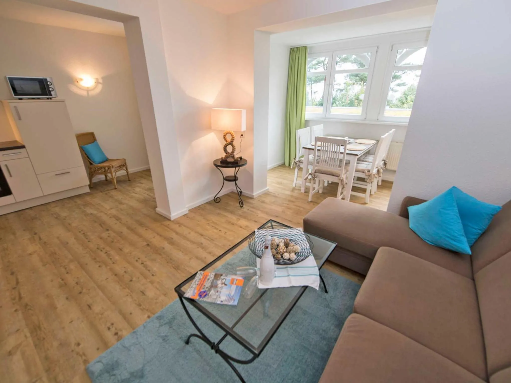 Kitchen or kitchenette in Villa Freia in Binz - WG 11 mit Meerblick und Balkon