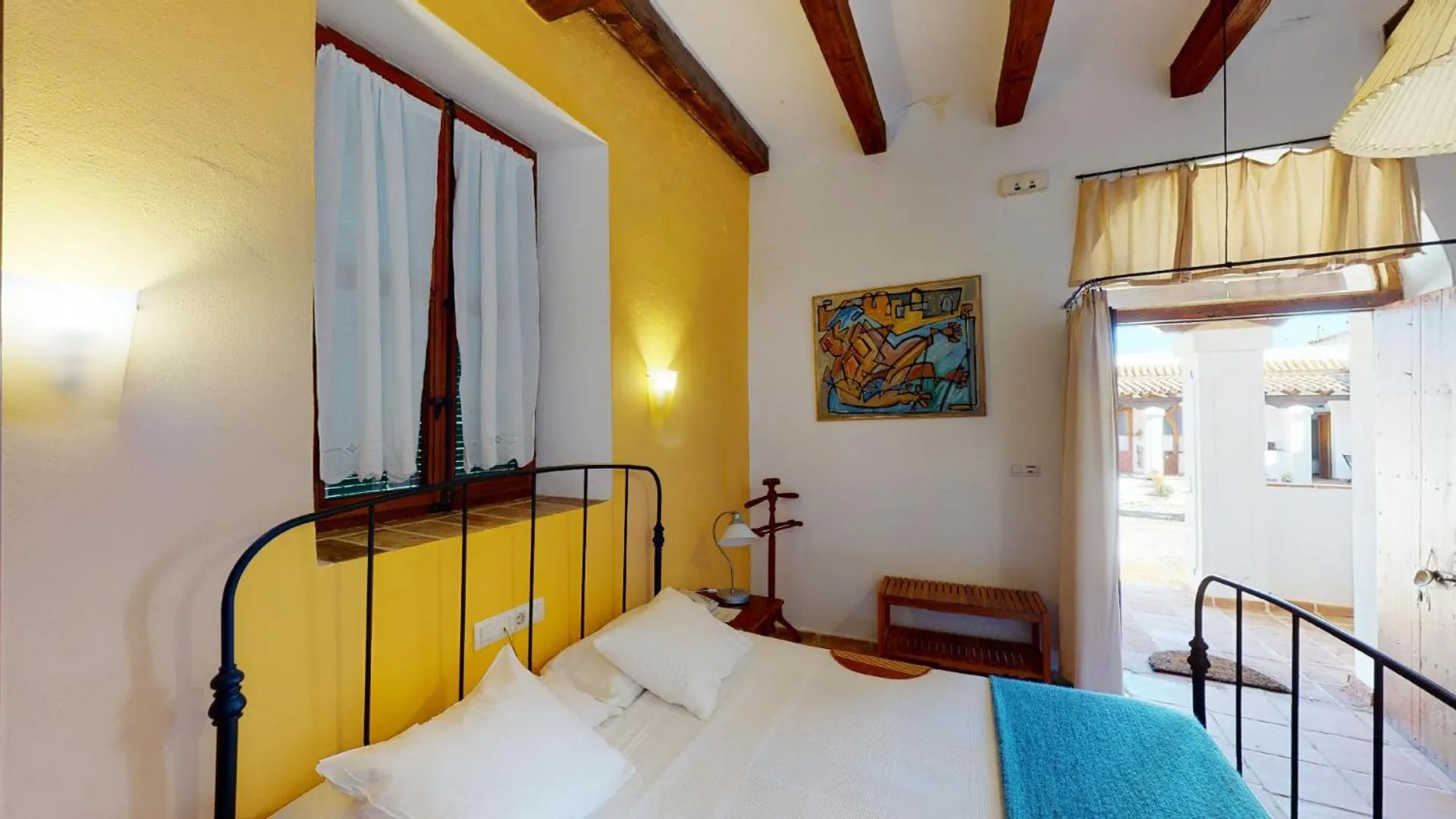 Bed in El Palomar de la Breña