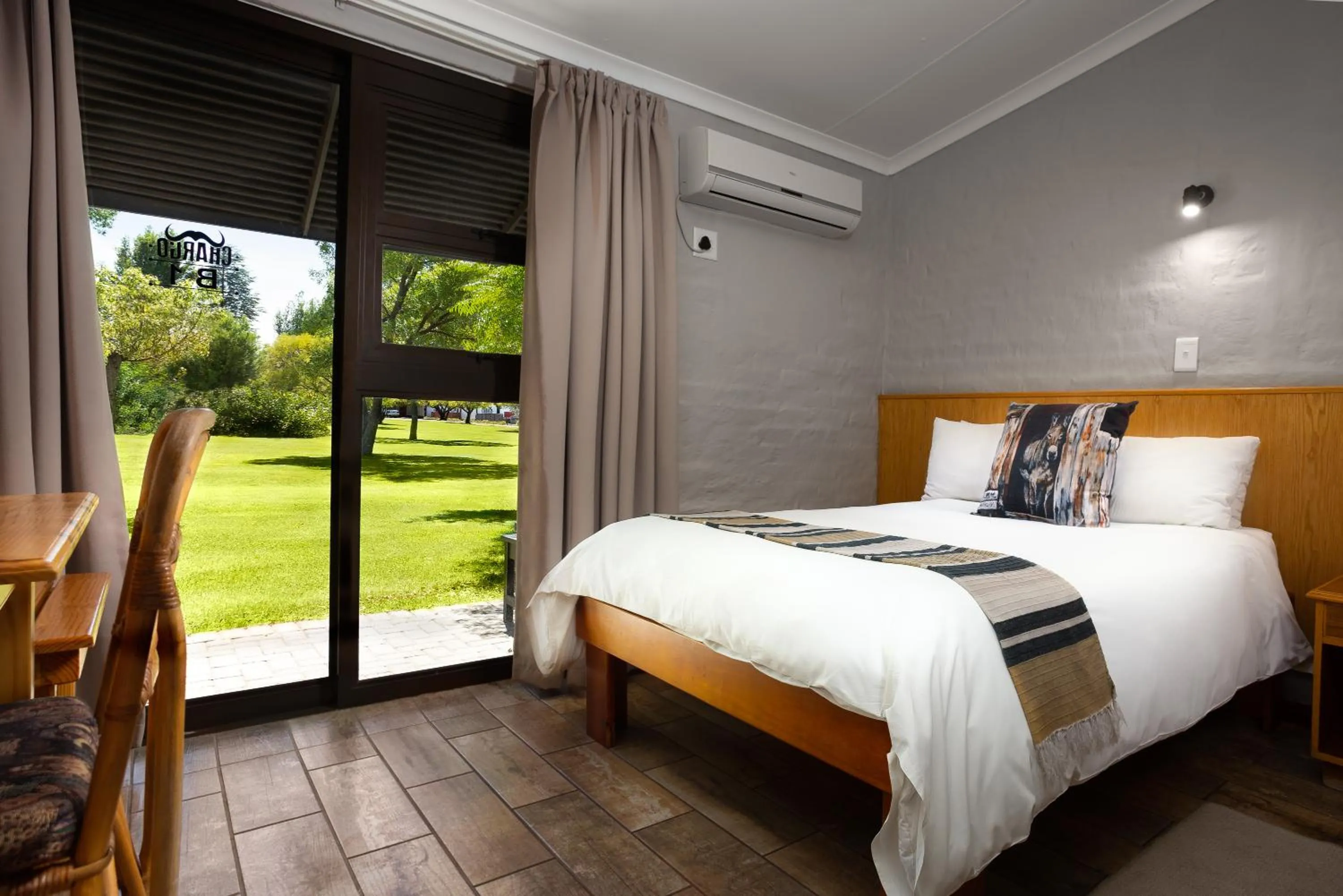 Bed in Merino Inn Hotel