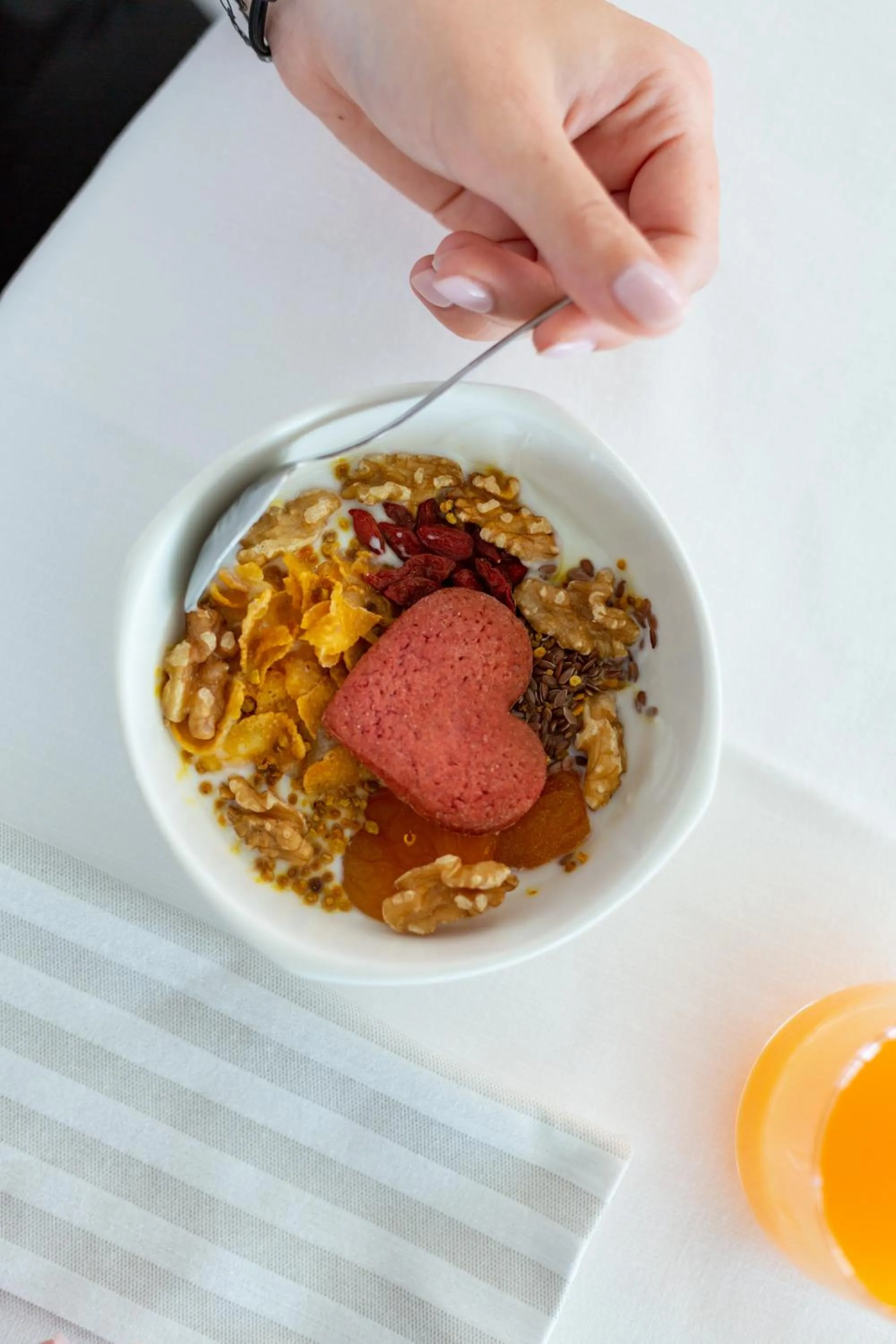 Breakfast in Hotel Commodore