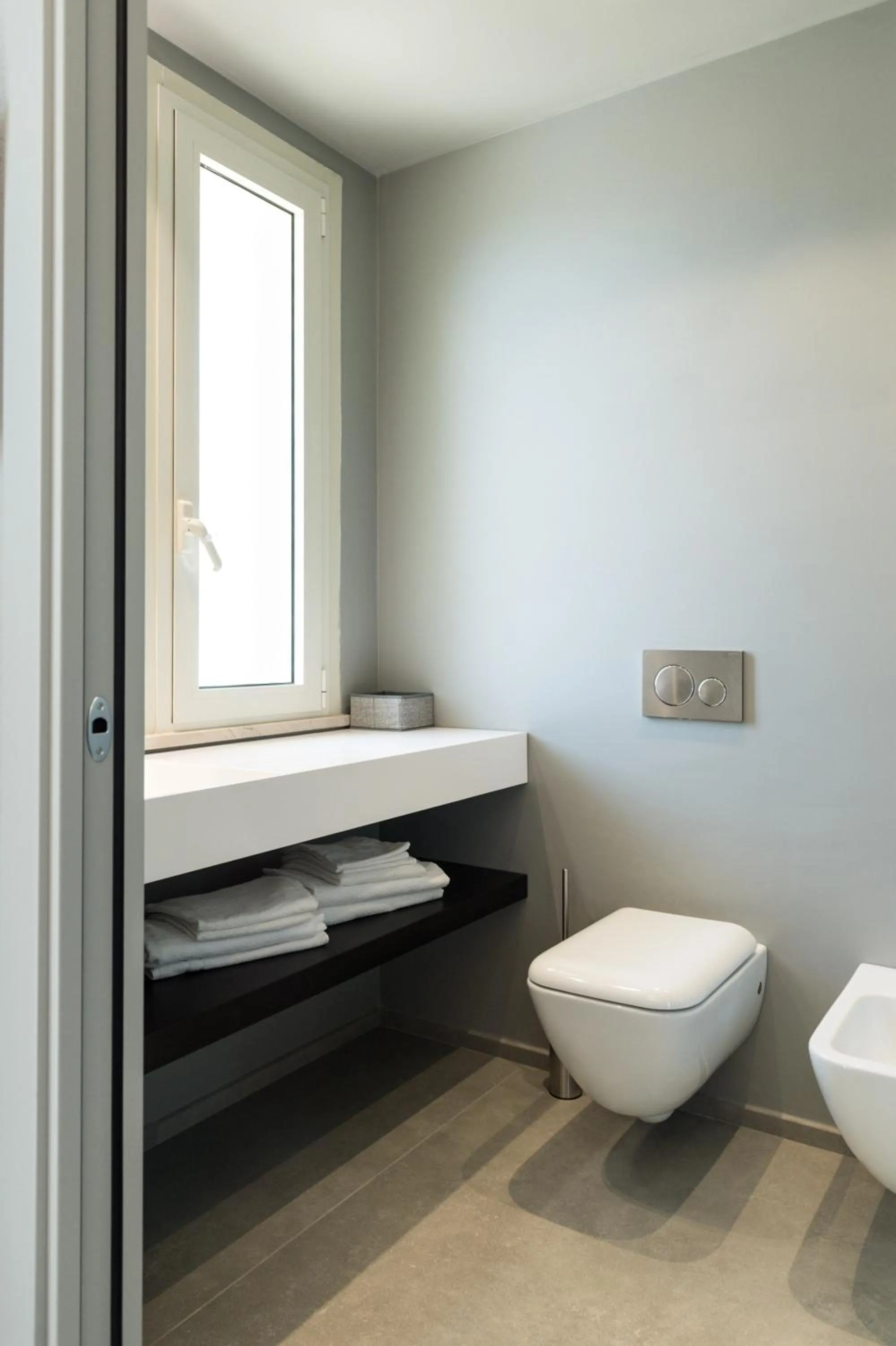 Toilet in Hotel Commodore