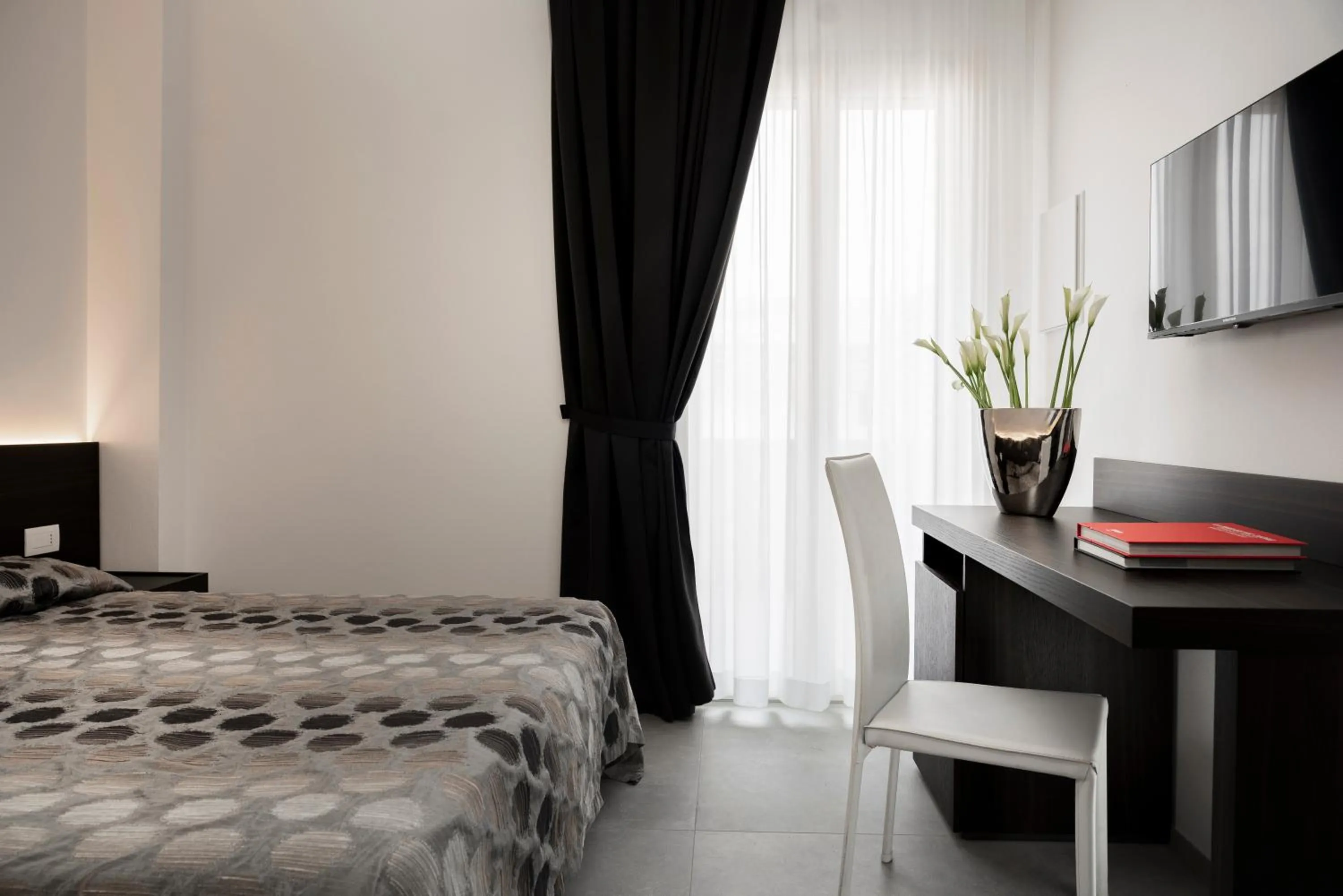 Bedroom, Bed in Hotel Commodore