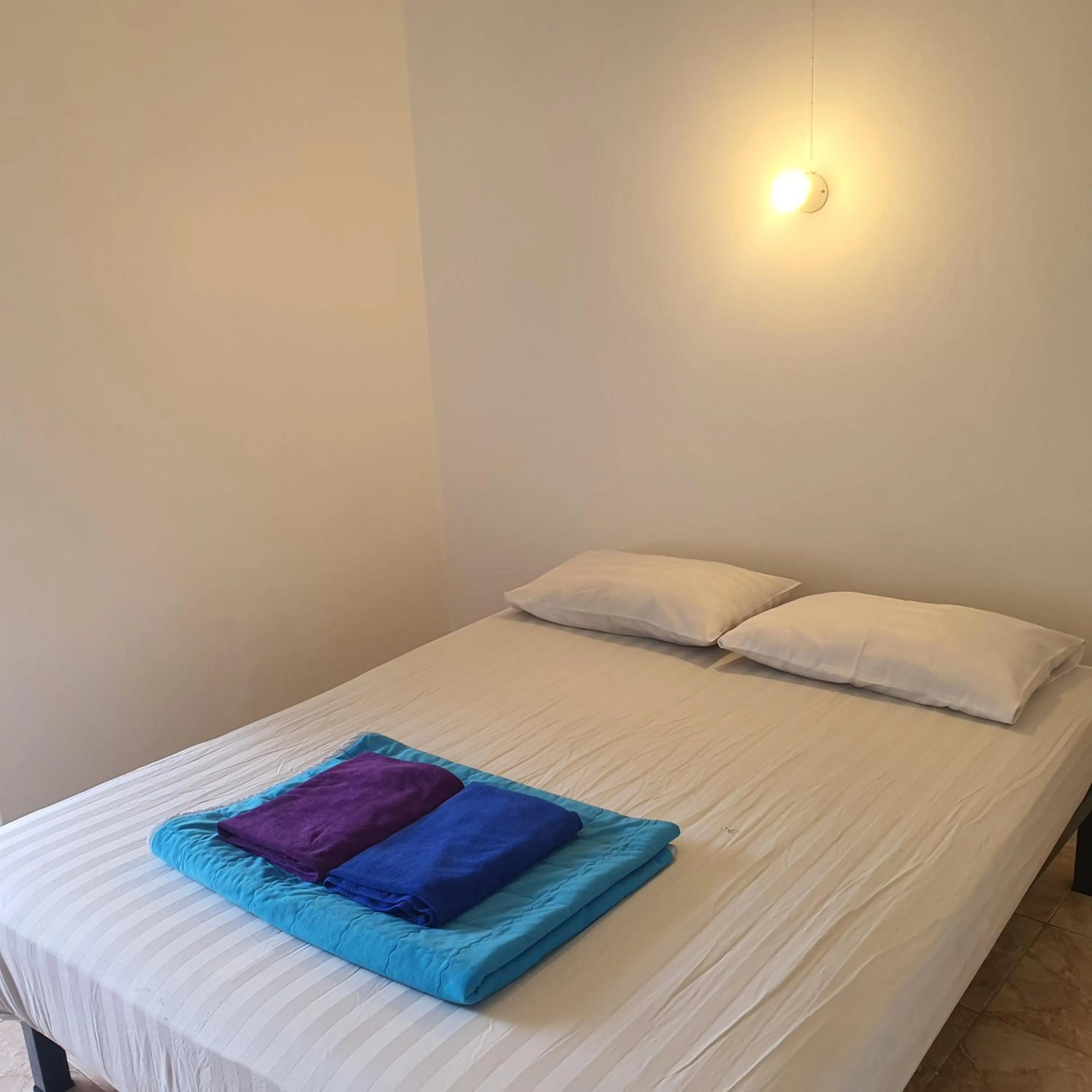 8 homestel