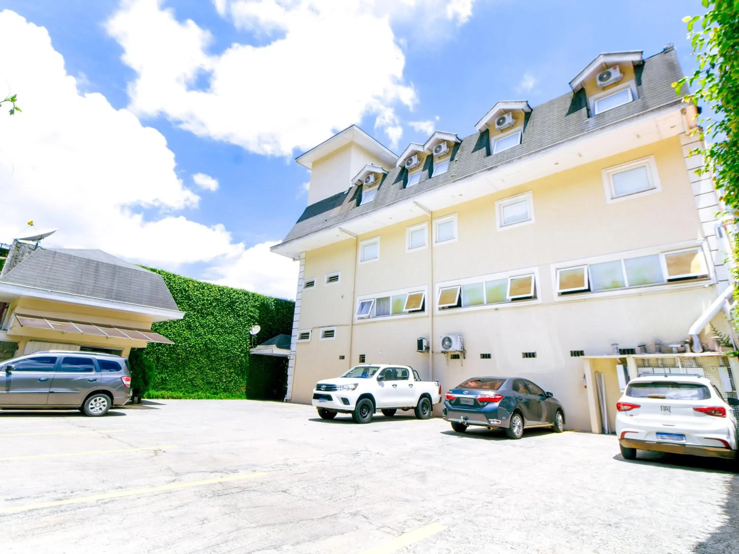 Property building in VELINN Pousada Chateau do Luar Property building in VELINN Pousada Chateau do Luar
