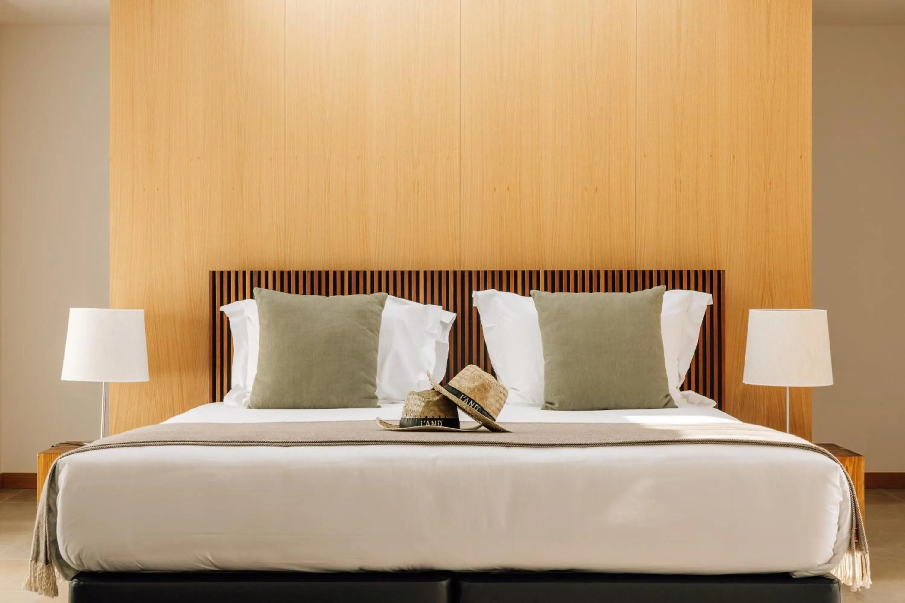 Bed in L'AND Vineyards - Relais & Châteaux