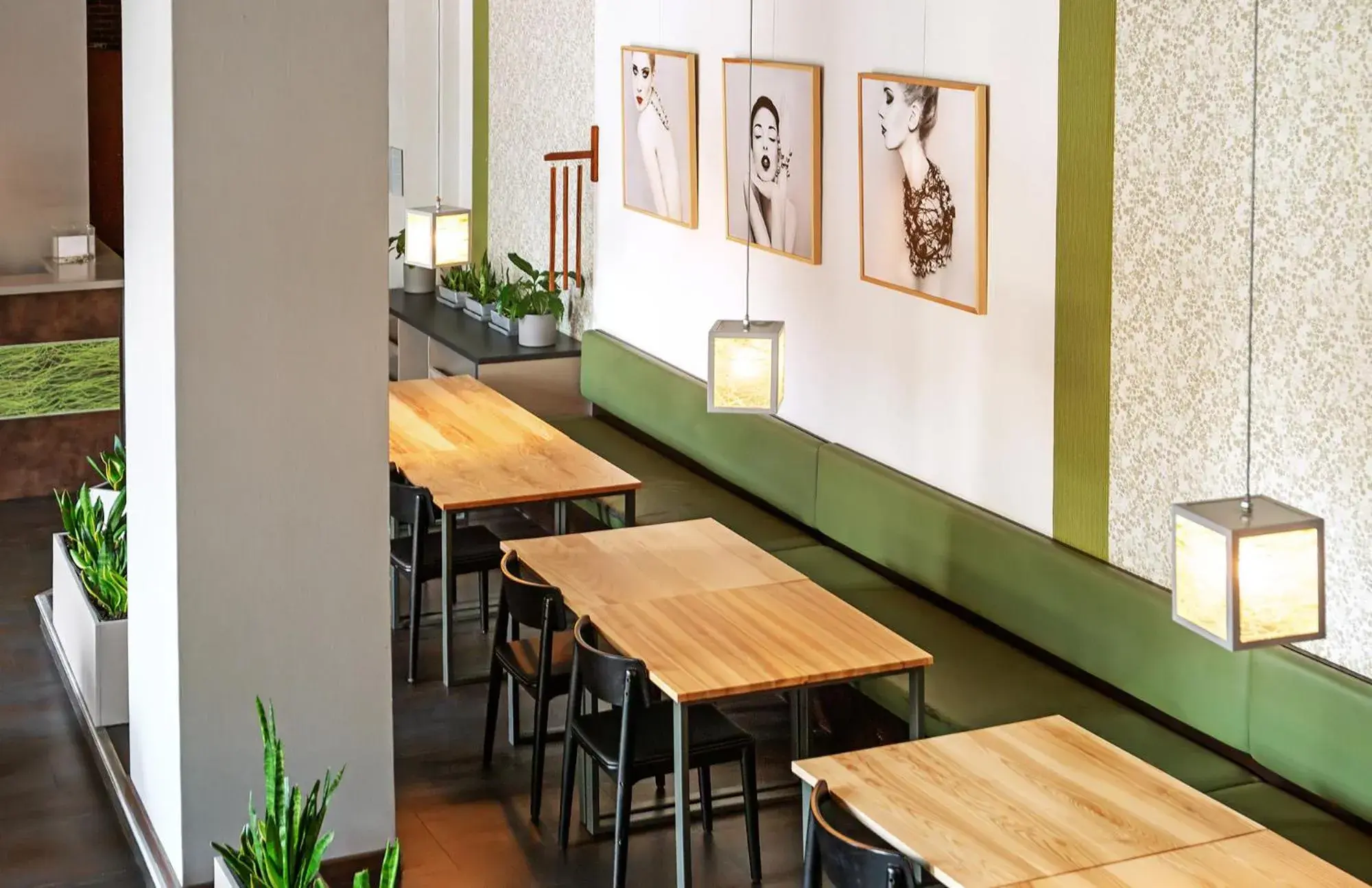 Restaurant/places to eat in Hotel Liburnia Restaurant/places to eat in Hotel Liburnia