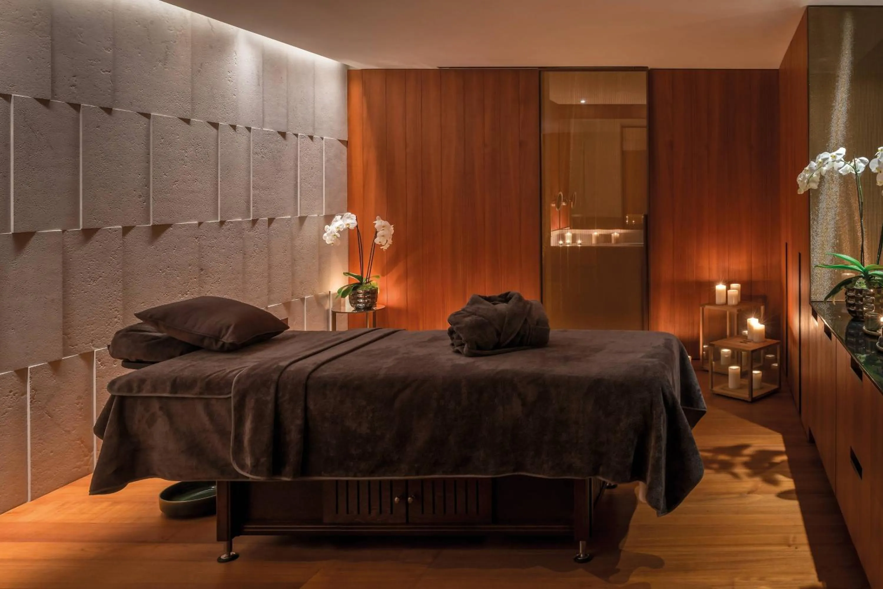 Spa and wellness centre/facilities, Bed in Bvlgari Resort Dubai