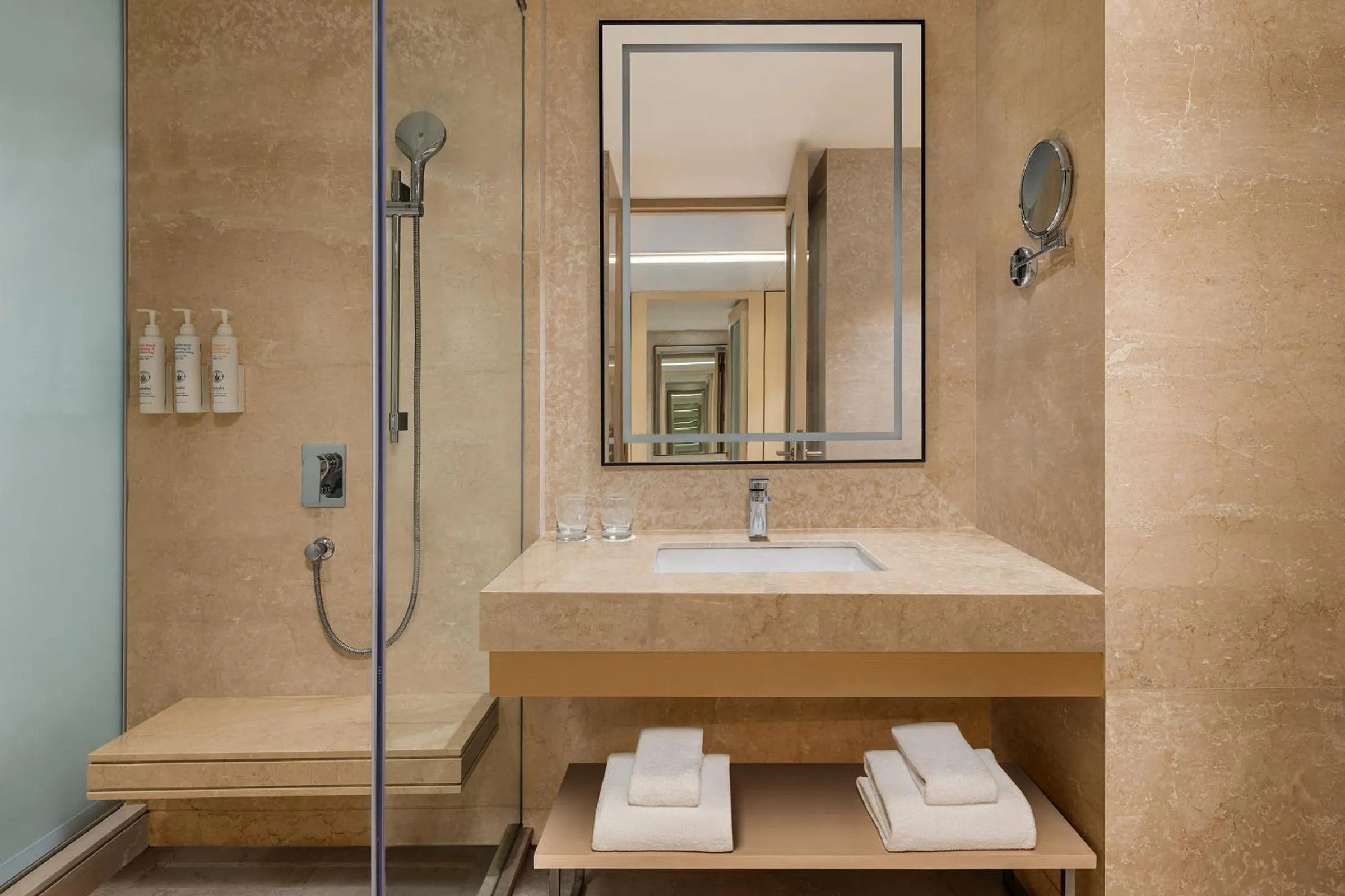 Shower in Indore Marriott Hotel