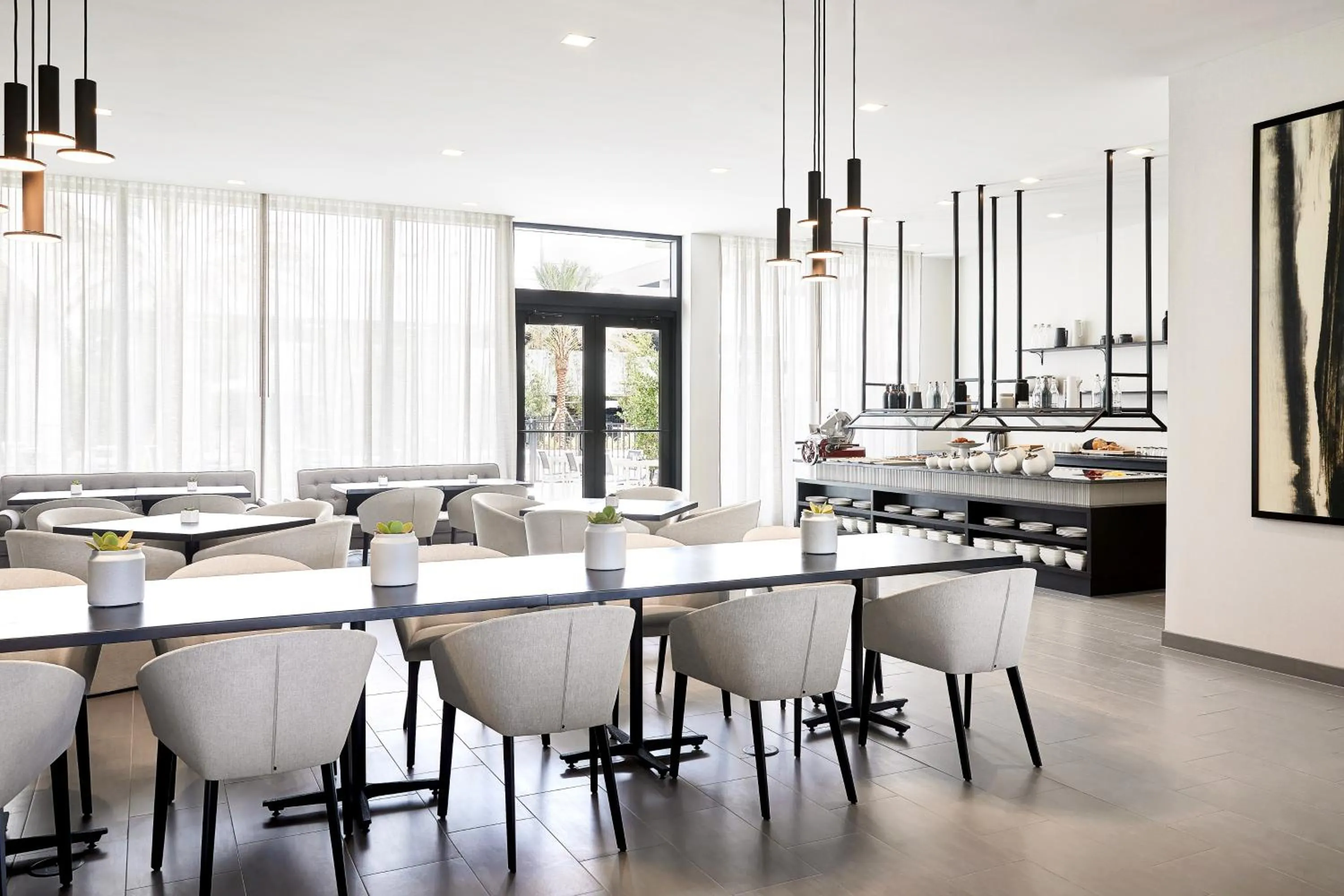 Restaurant/places to eat in AC Hotel by Marriott Tampa Airport