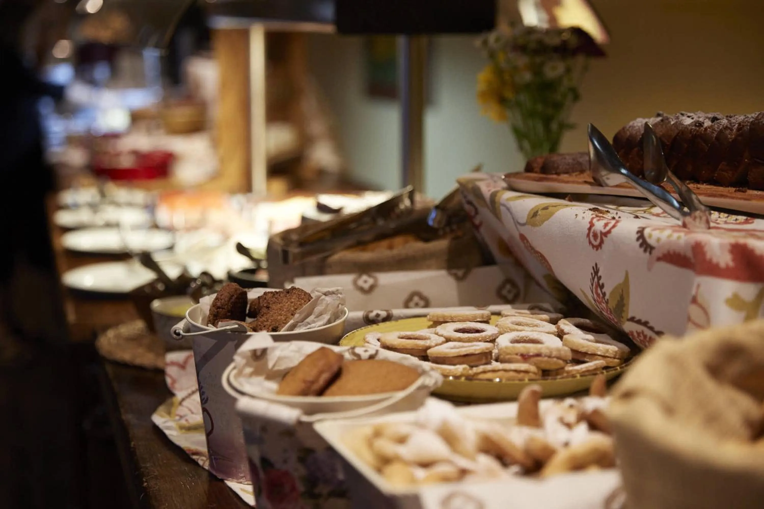 Buffet breakfast in Hotel Santa Cruz Plaza