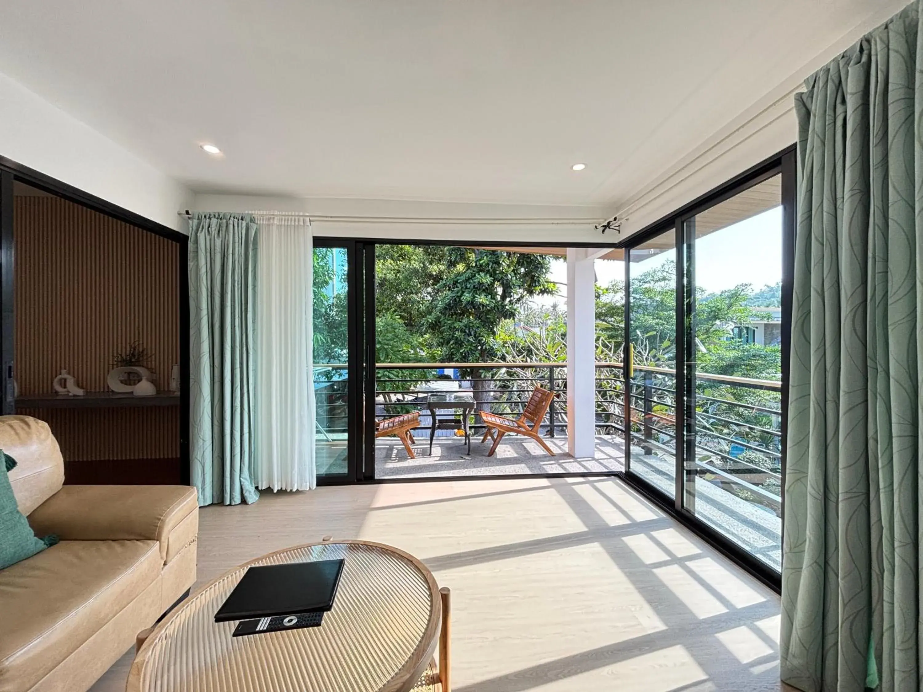 Family Room with Mountain View in Field-D House Family Room with Mountain View in Field-D House