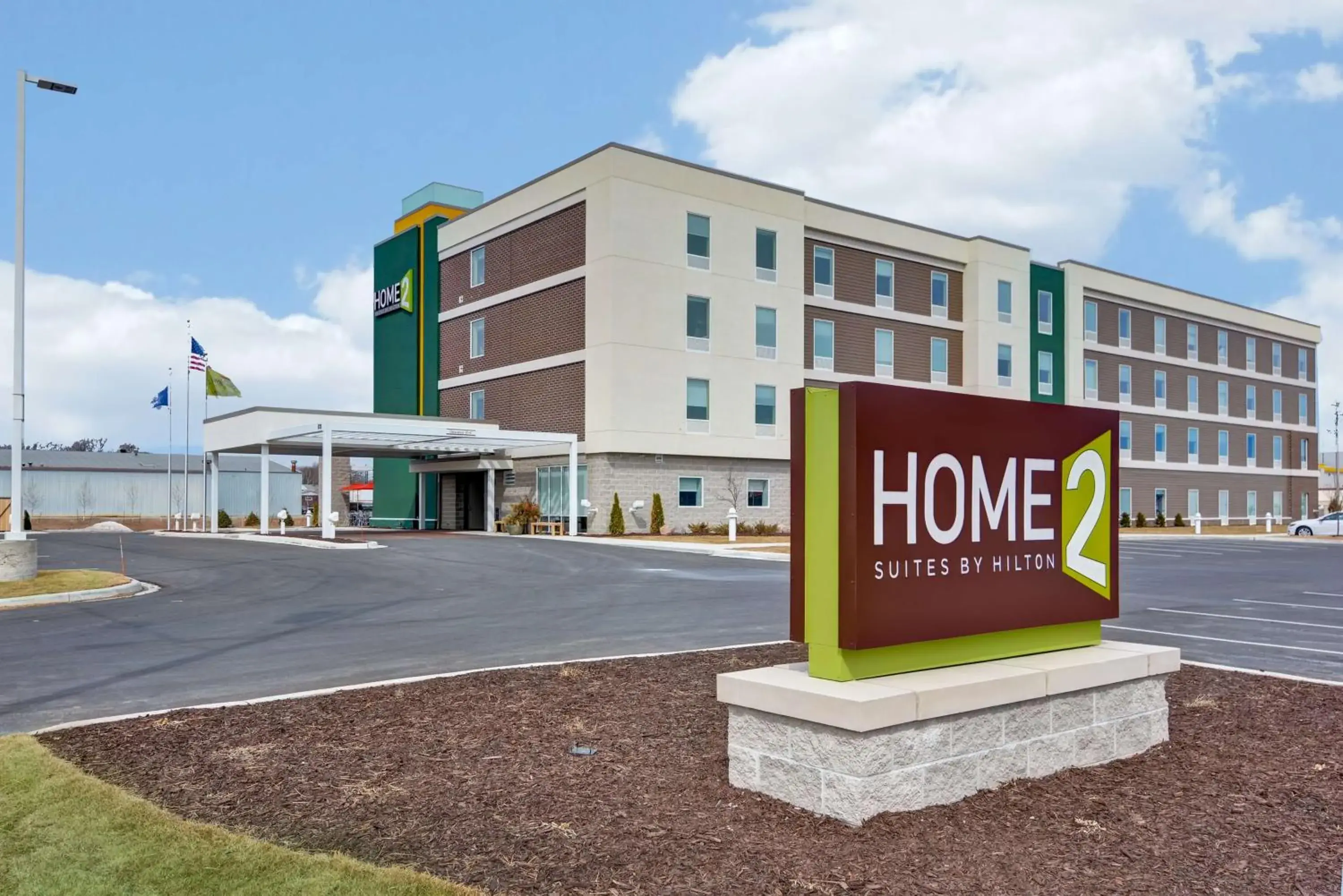 Property Building in Home2 Suites by Hilton Green Bay