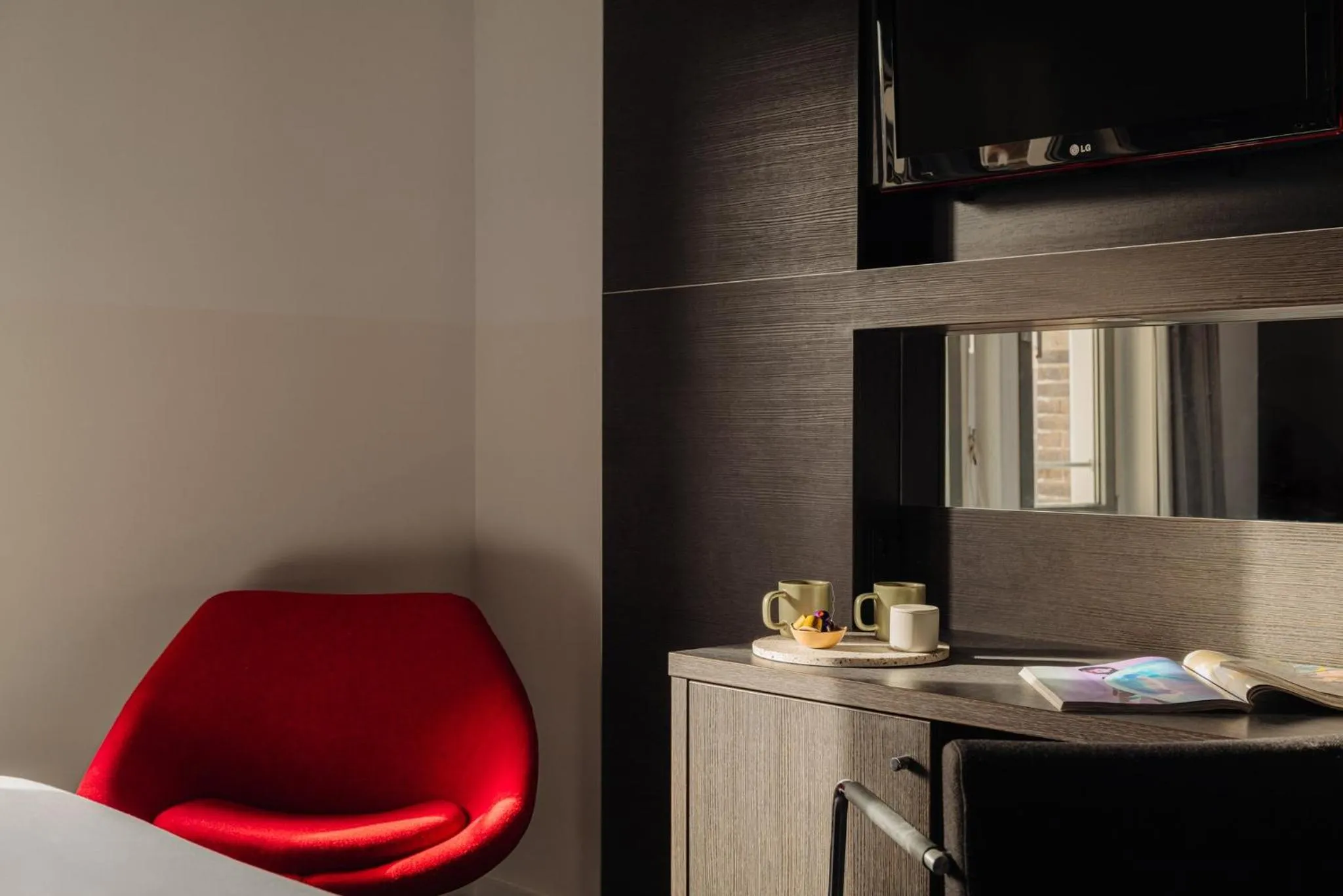 Bedroom in The Manor Amsterdam