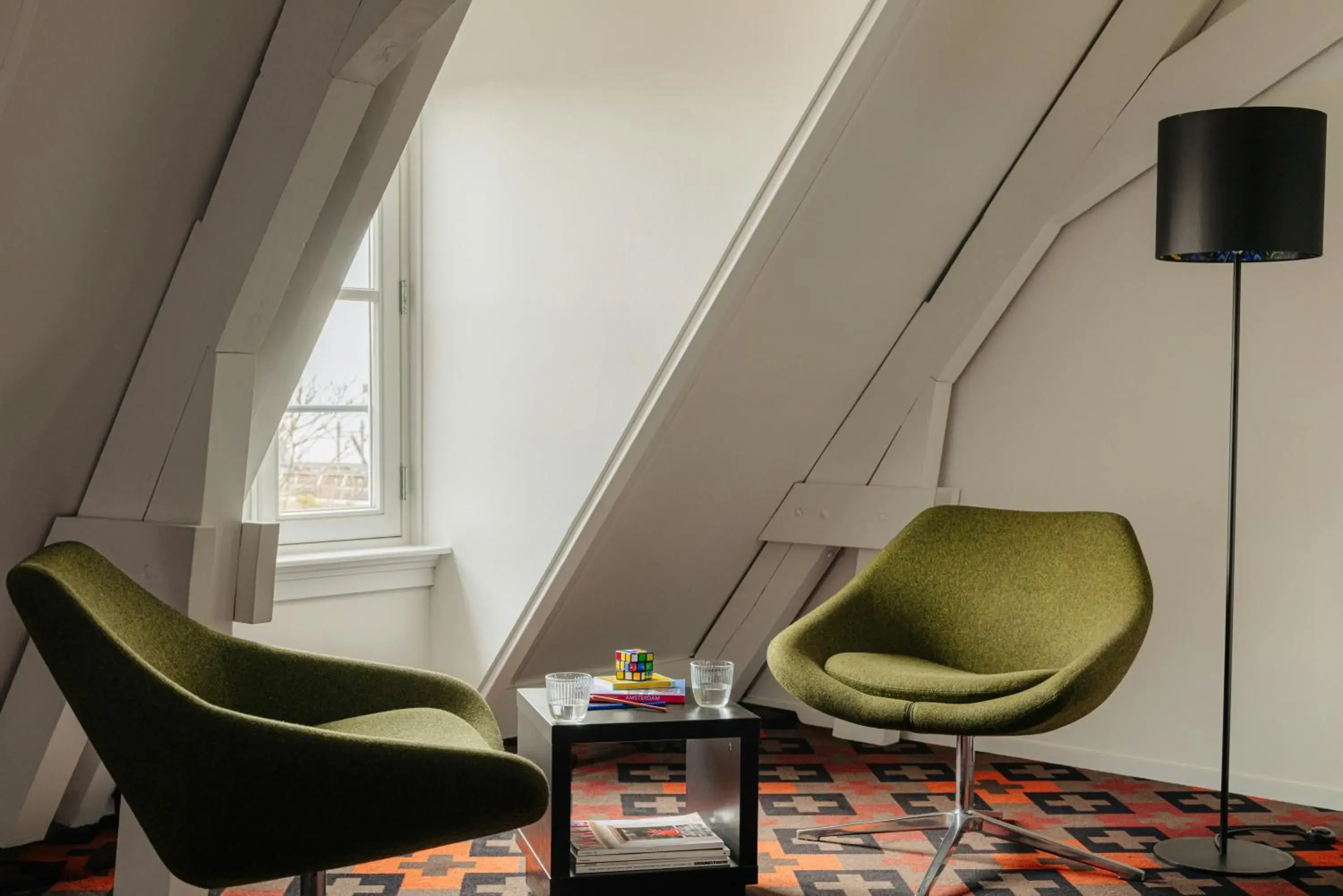 Photo of the whole room in The Manor Amsterdam Photo of the whole room in The Manor Amsterdam