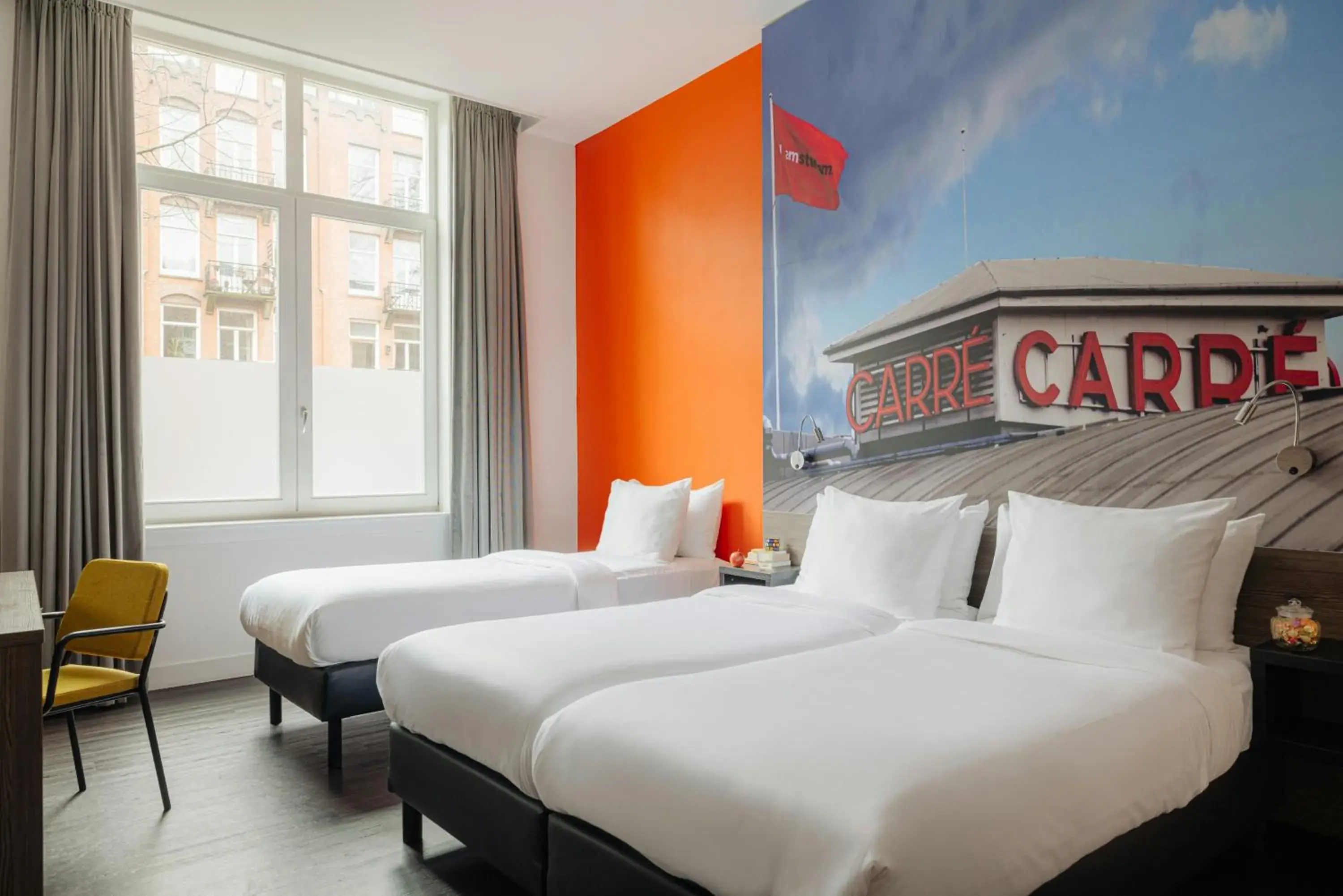 Photo of the whole room, Bed in The Manor Amsterdam Photo of the whole room, Bed in The Manor Amsterdam