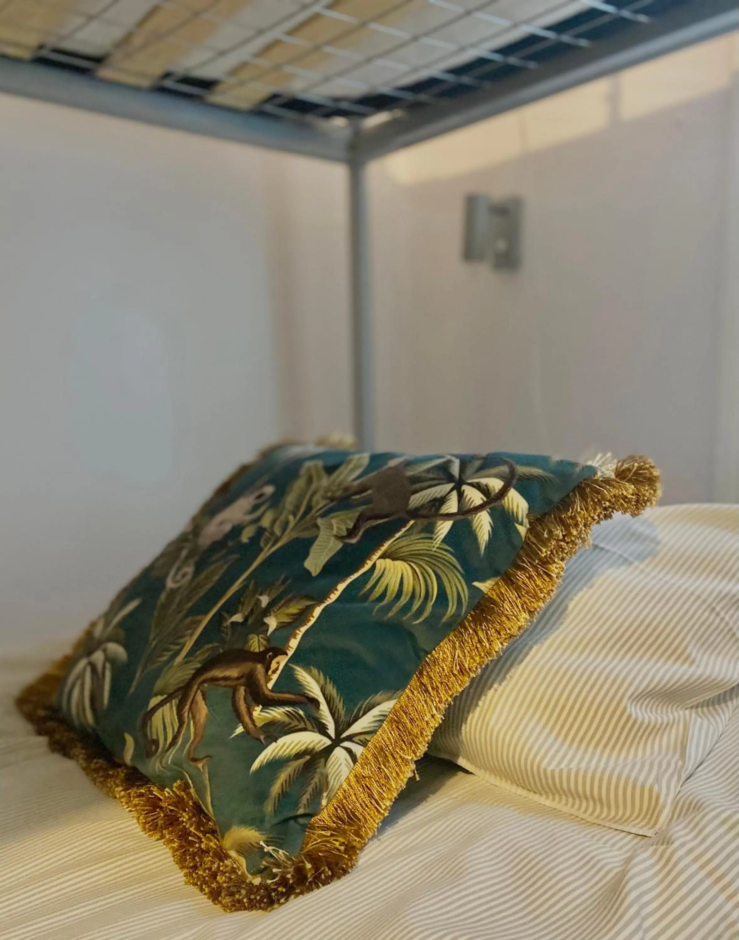 Decorative detail, Bed in Lilla Brunn