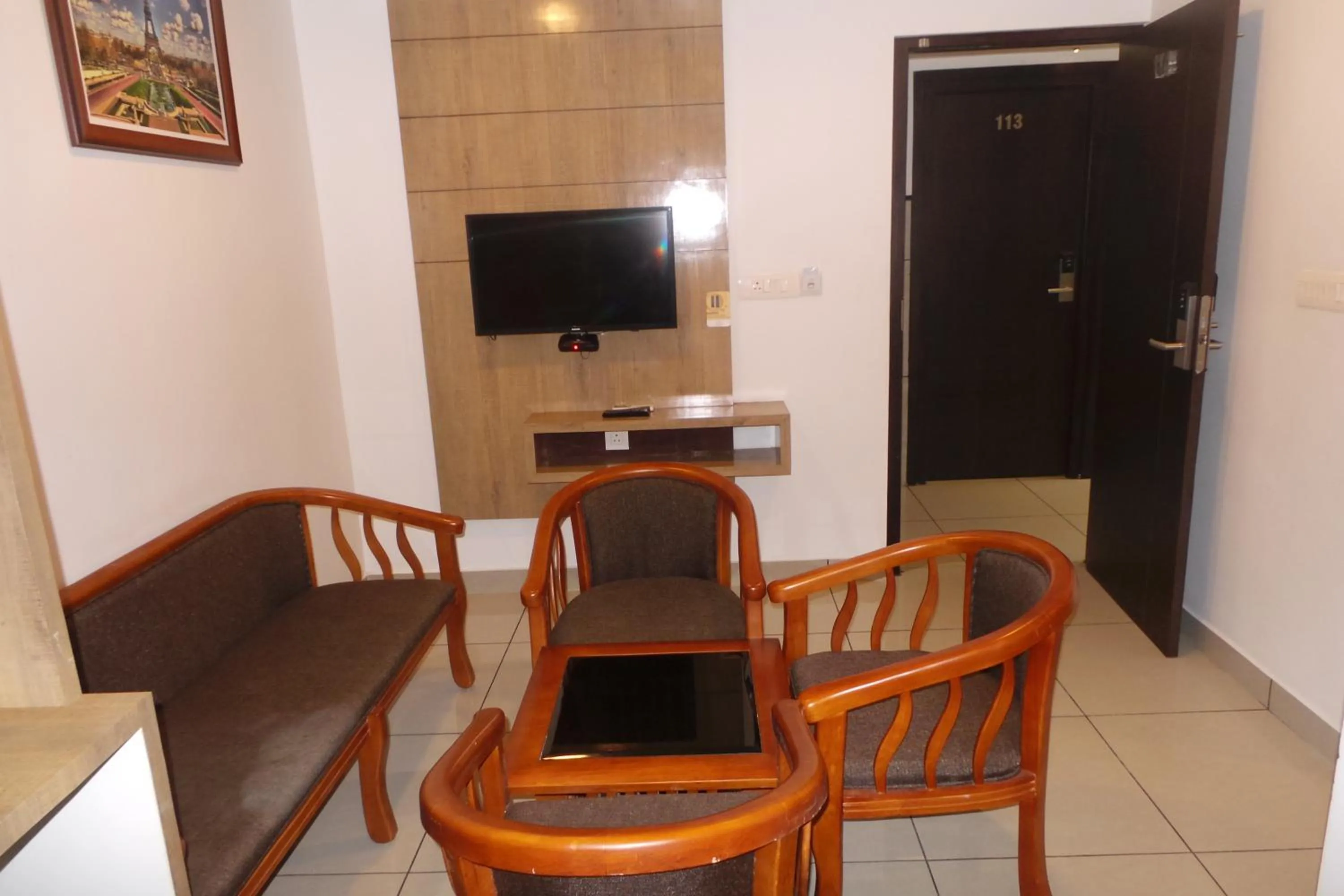 Superior Double Room in SAAS Residency