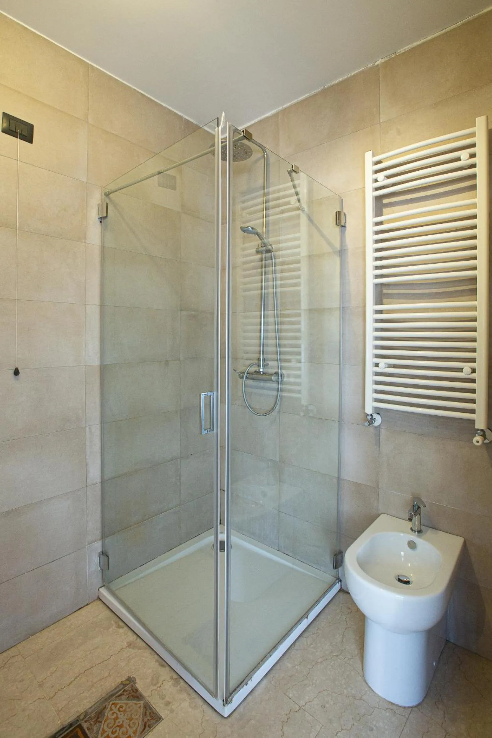 Shower in DaVinci Relais Guest House