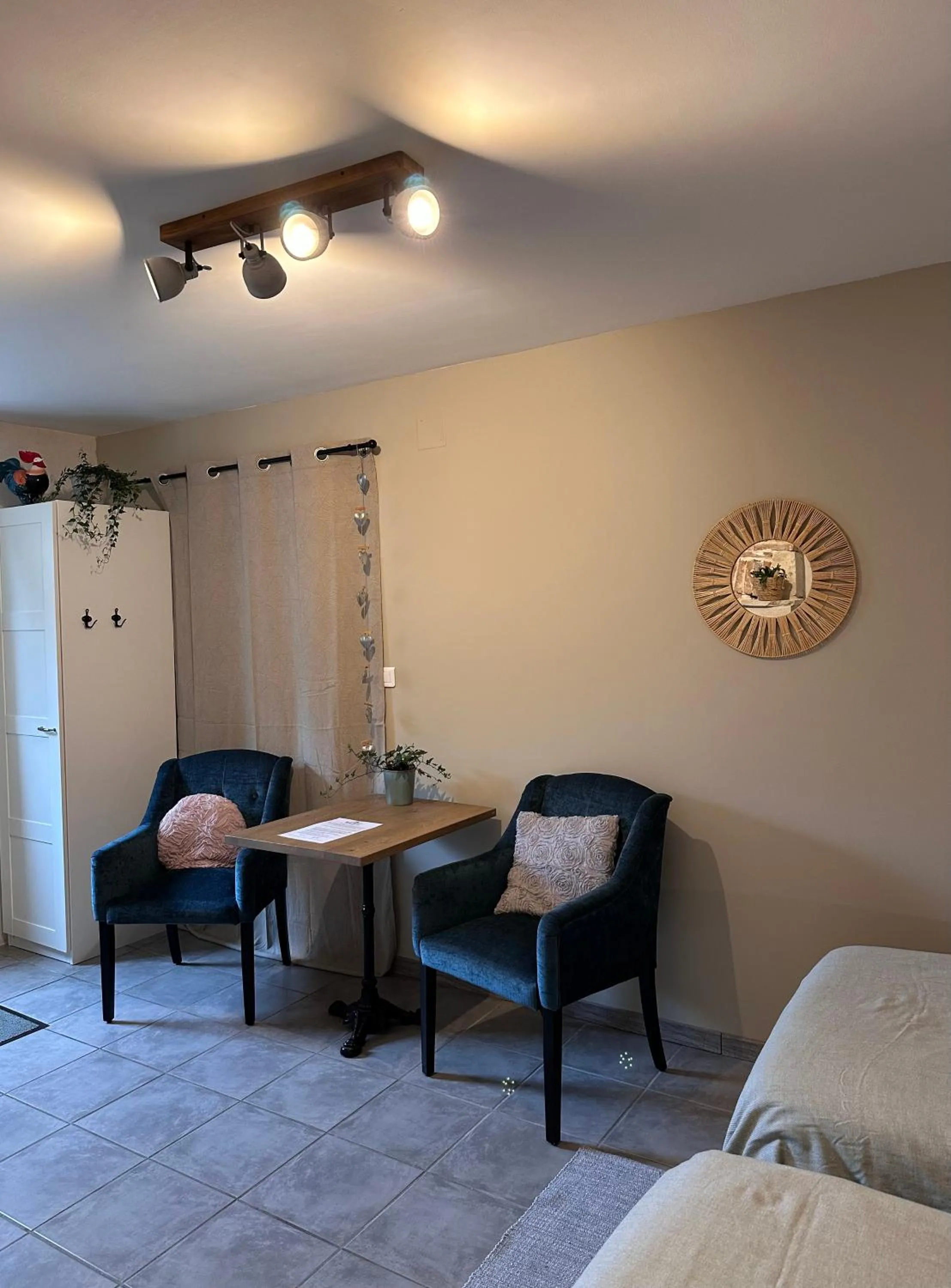 Seating area, Bed in Chambres d'Hôtes Maison Balady