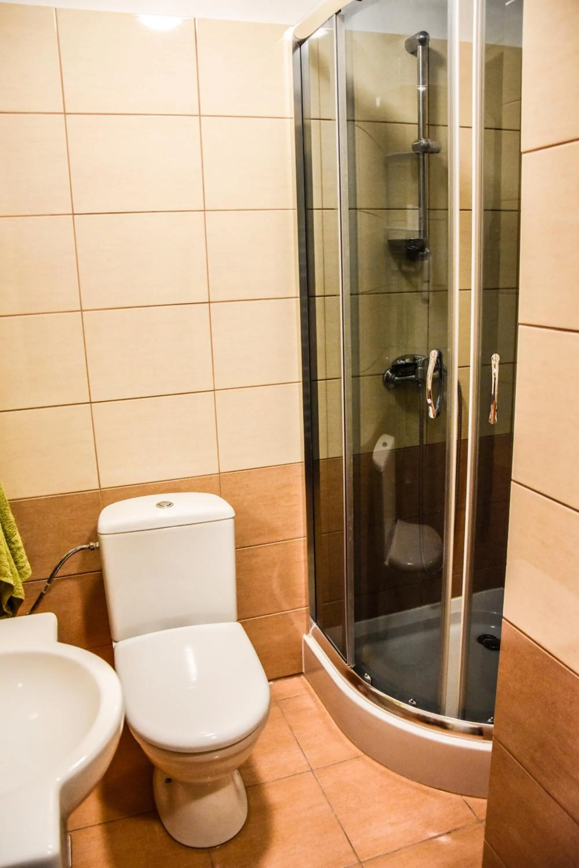 Shower in Motel Na Skarpie