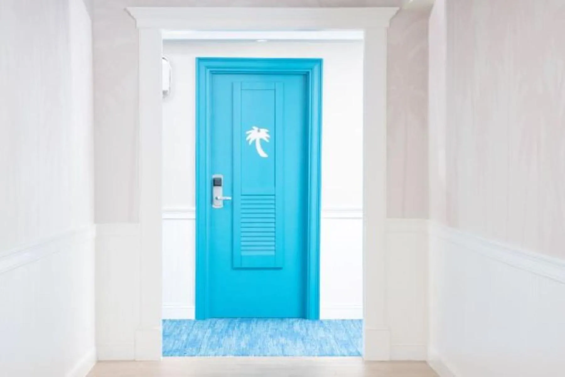 Decorative detail in Margaritaville Resort Cape Cod