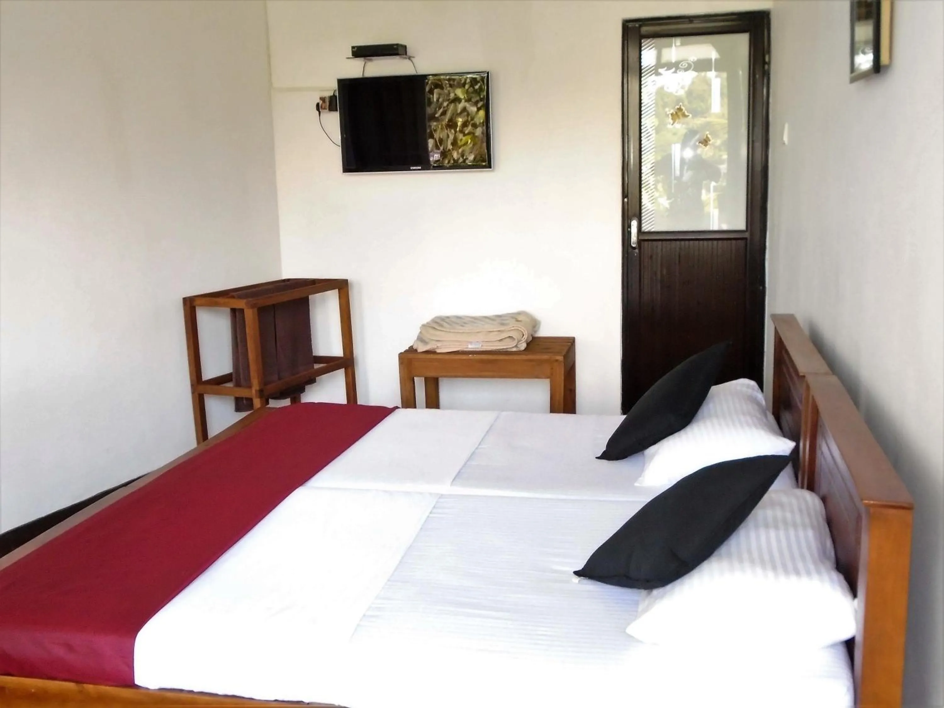 Bed in Kandy Mountain Cottage