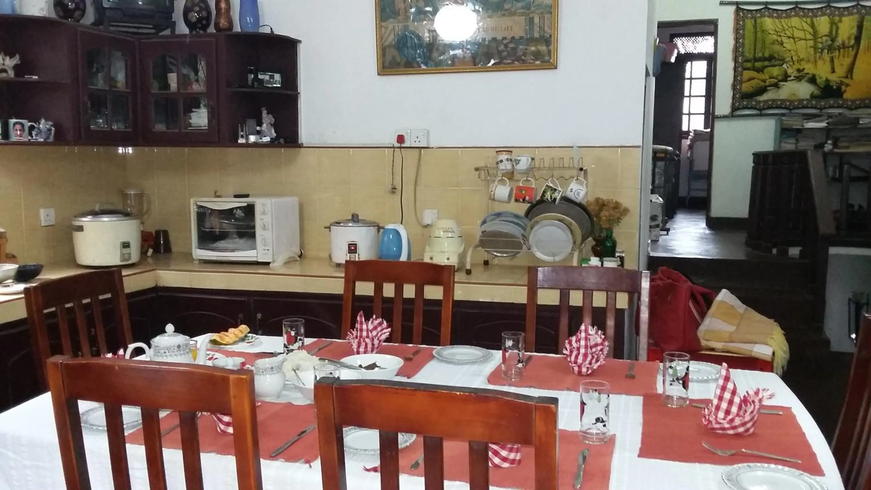 Restaurant/places to eat in Kandy Mountain Cottage