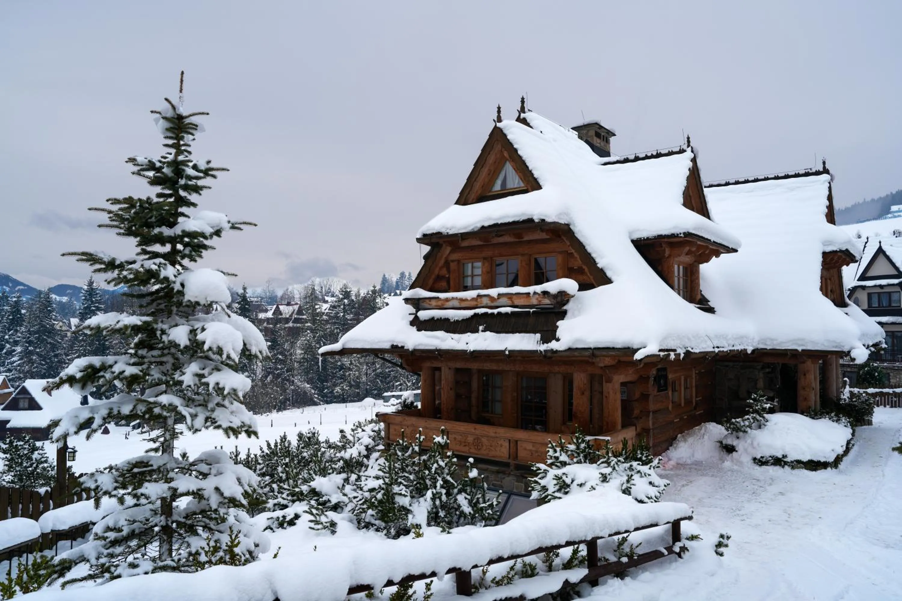 Villa Miodula- zwierzęta akceptowane bezpłatnie, bezpośredni widok na góry, parking w cenie! PROMOCJA W MARCU ZAREZERWUJ 3 DOBY W CENIE 2 oferta obowiązuje w tygodniu na stawkę bez wyżywienia