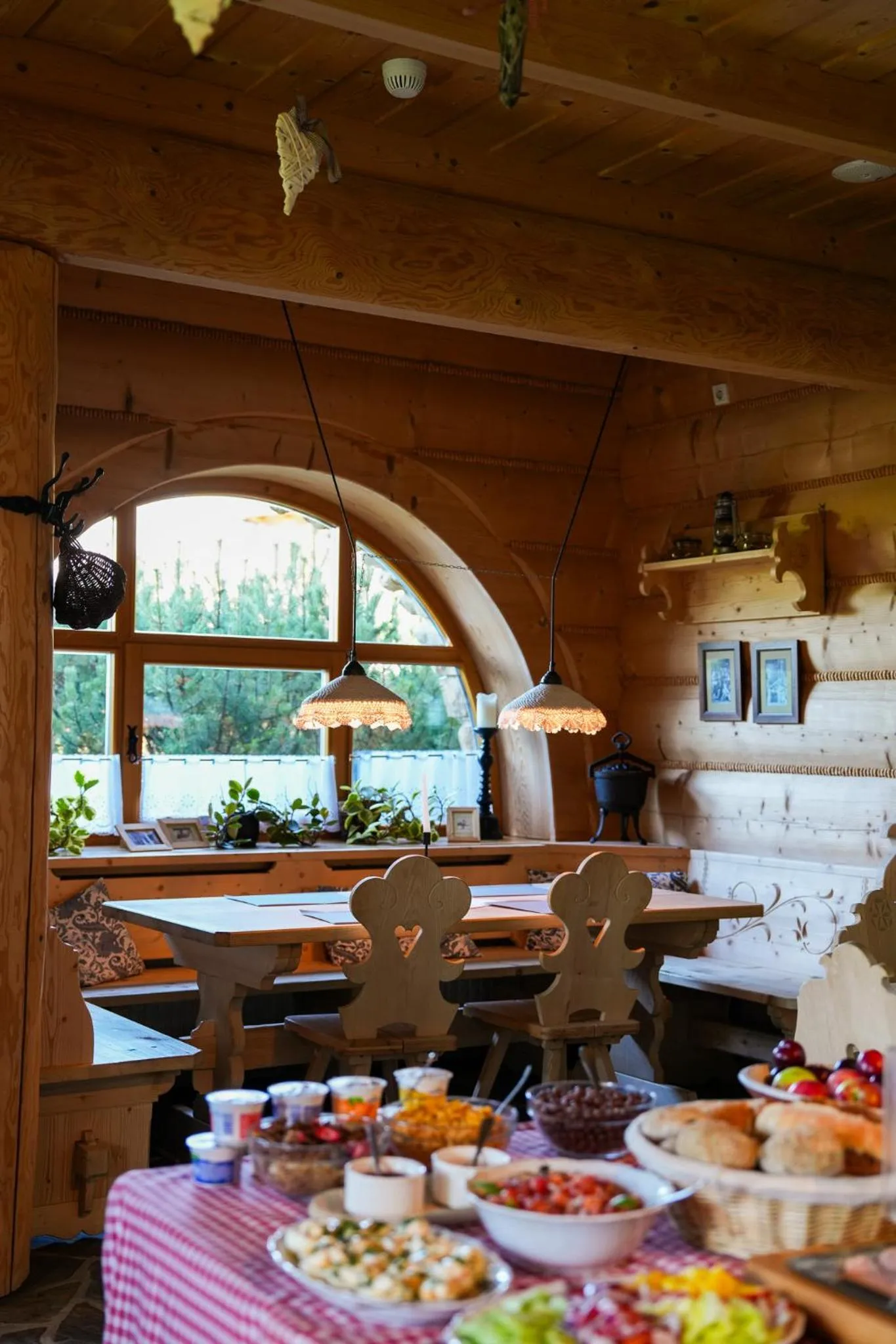 Breakfast in Villa Miodula- zwierzęta akceptowane bezpłatnie, bezpośredni widok na góry, parking w cenie!