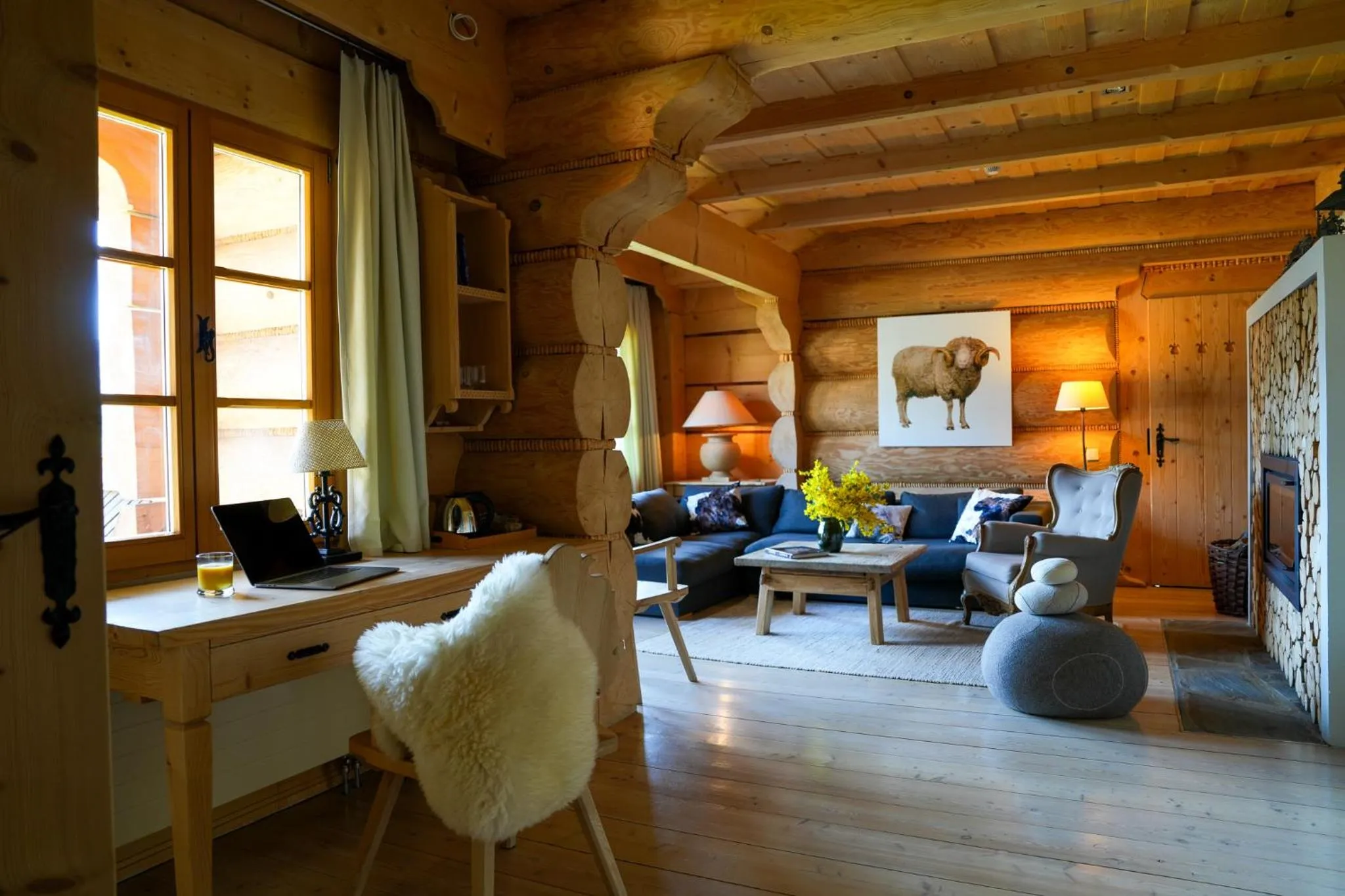 Seating area in Villa Miodula- zwierzęta akceptowane bezpłatnie, bezpośredni widok na góry, parking w cenie!