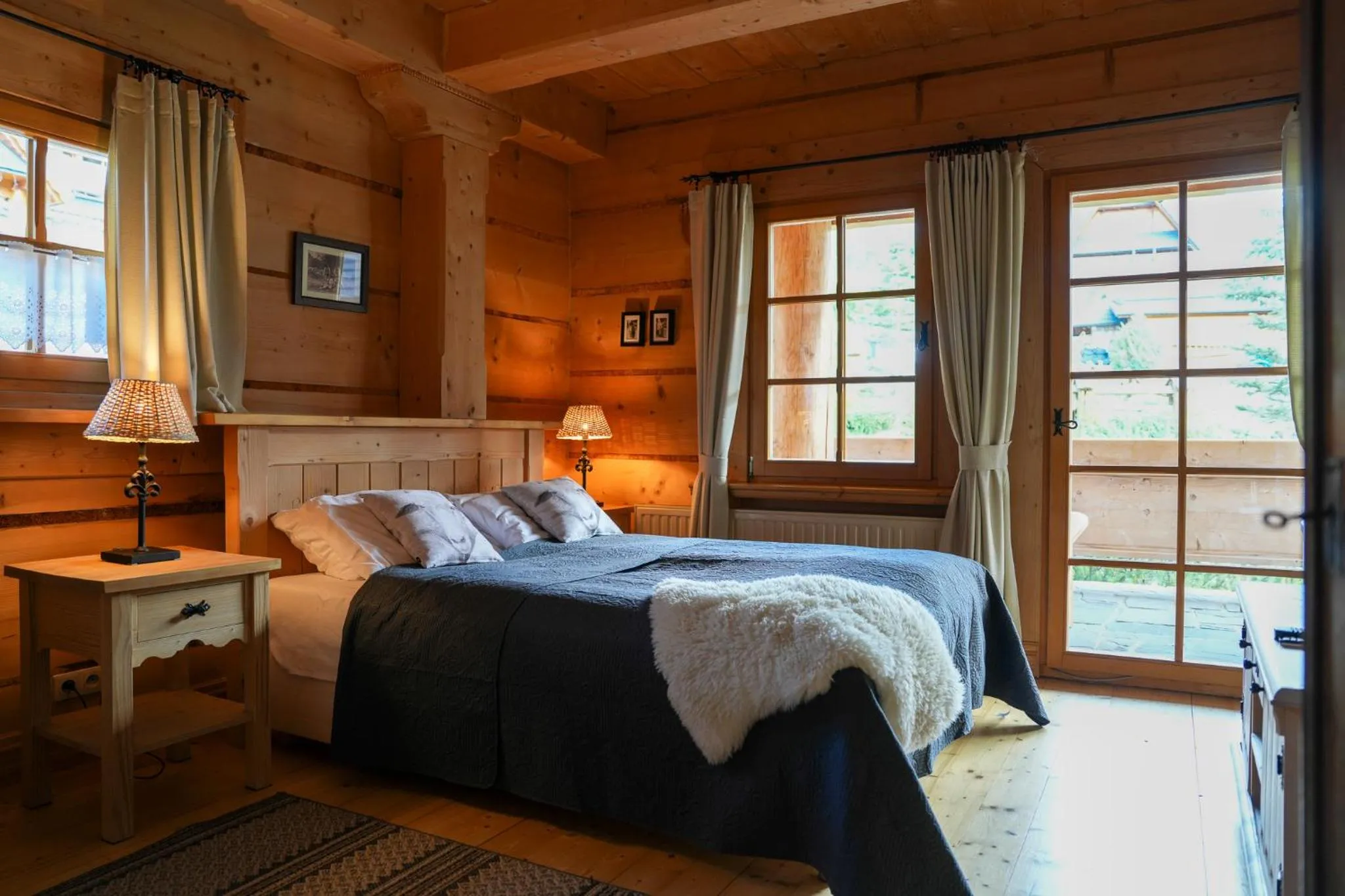 Bed in Villa Miodula- zwierzęta akceptowane bezpłatnie, bezpośredni widok na góry, parking w cenie!