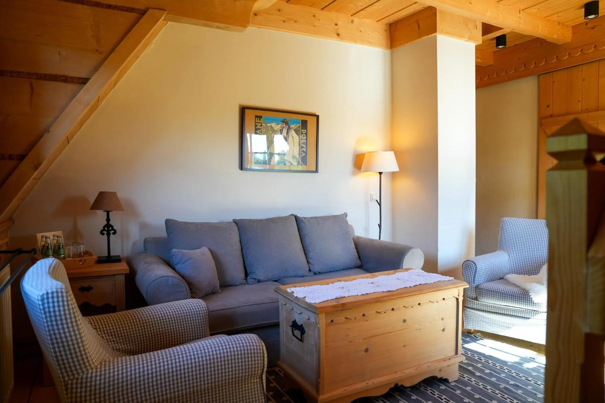 Seating area in Villa Miodula- zwierzęta akceptowane bezpłatnie, bezpośredni widok na góry, parking w cenie!